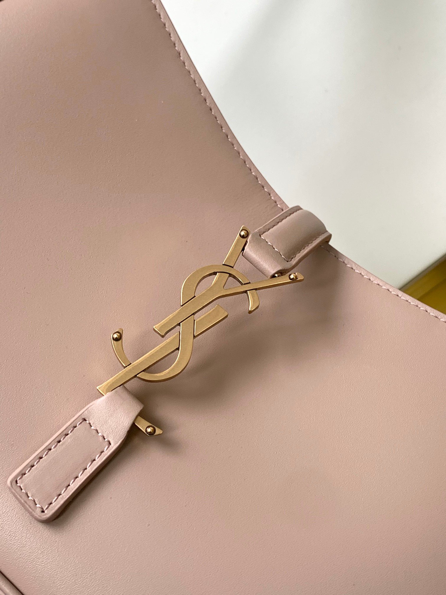 YSL聖羅蘭超A貨復刻包包 le5à7啞光面 hobo Saint Laurent Monogram Hobo手袋 玫瑰沙色