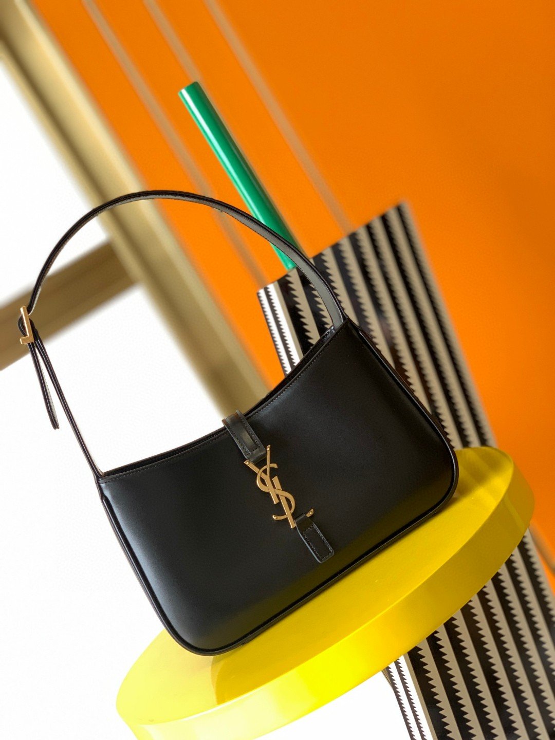 YSL聖羅蘭超A貨復刻包包 le5à7啞光面黑色金扣hobo Saint Laurent Monogram Hobo手袋