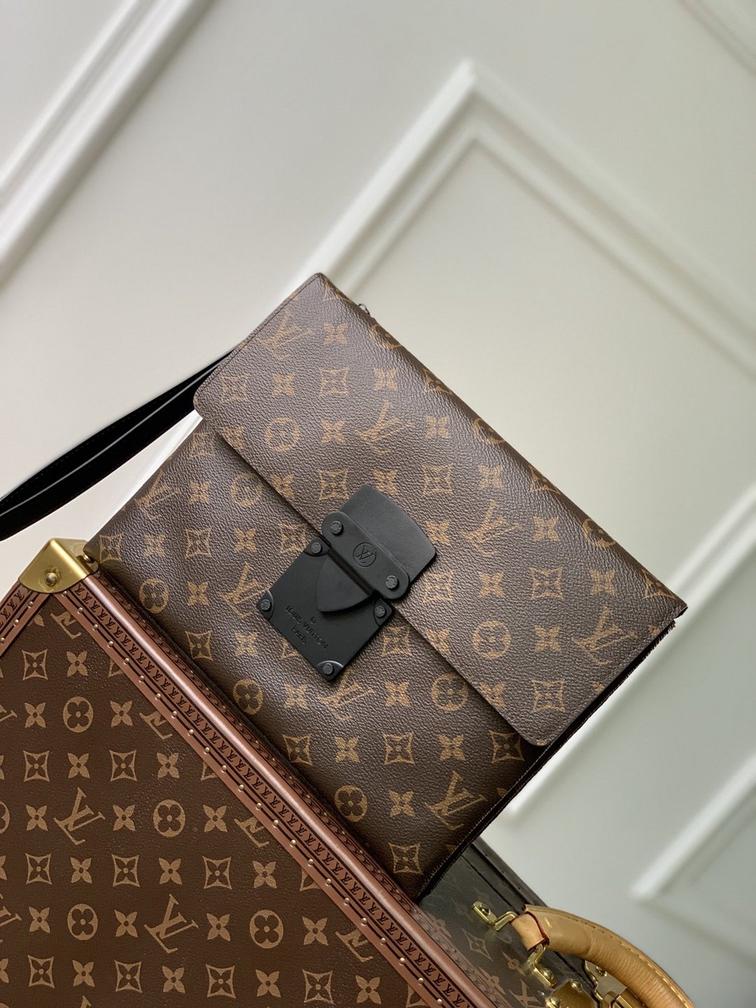 M82598Pochette S-Lock lvA貨錢包真皮手拿包选用 Monogram Eclipse
