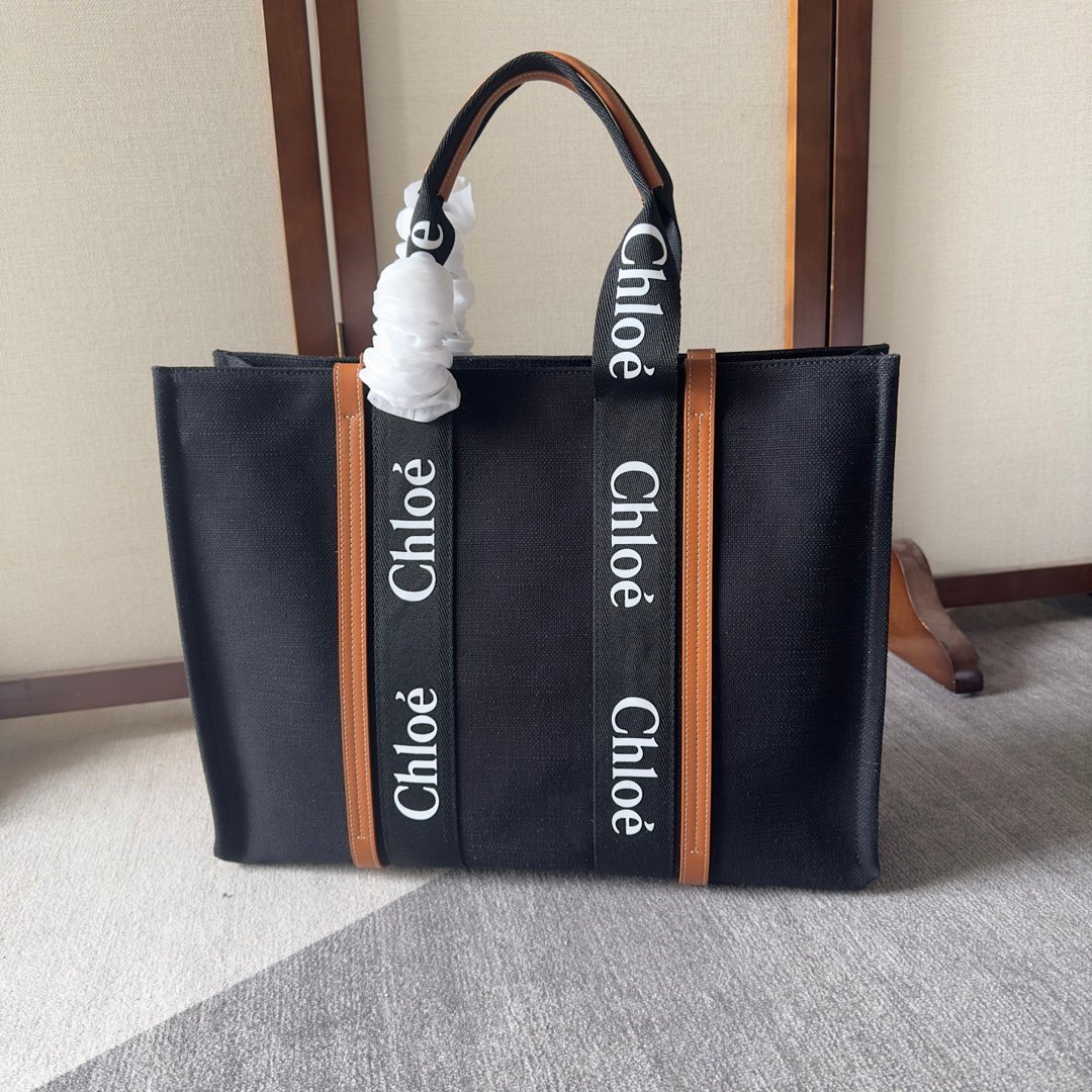 複刻奢侈包Chloe蔻依 Chloé標識亞麻帆布 Woody大號托特包 黑色