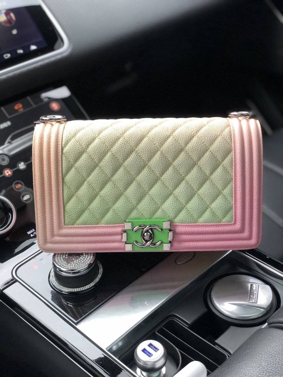 進口棉羊皮 香奈兒Chanel 原單高仿包包 單肩包 𝐋𝐞𝐛𝐨𝐲系列