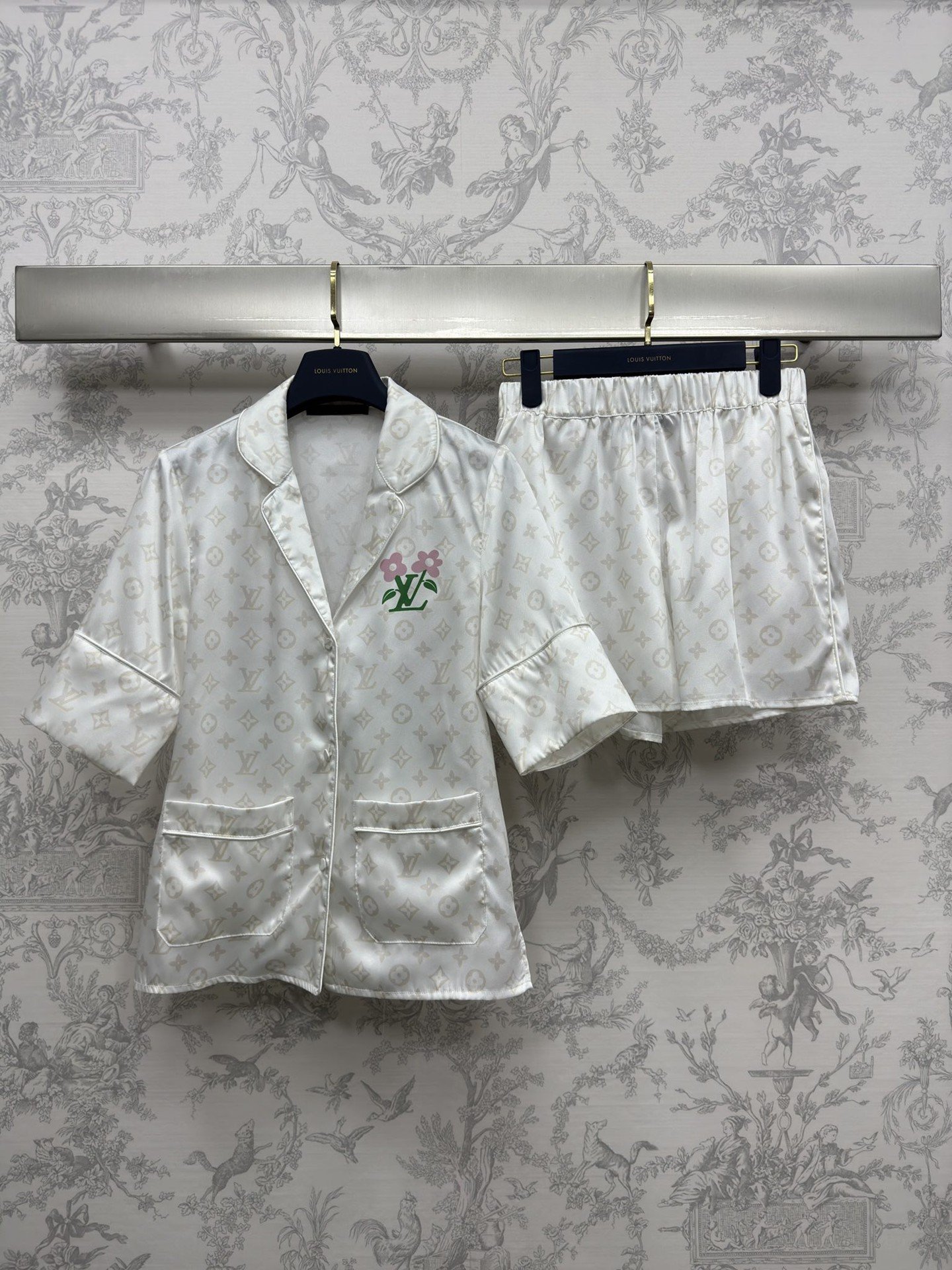 頂級原單高仿LV春夏睡衣居家服奢侈品太美了