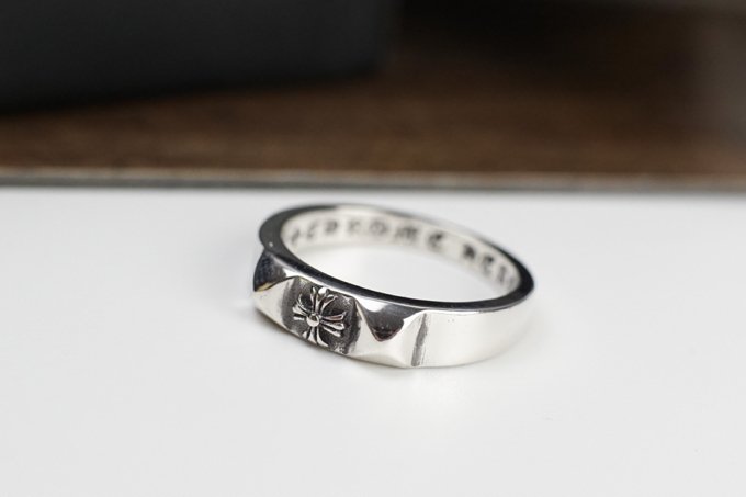 複刻高仿Chrome Hearts克羅心飾品 金字塔十字花戒指