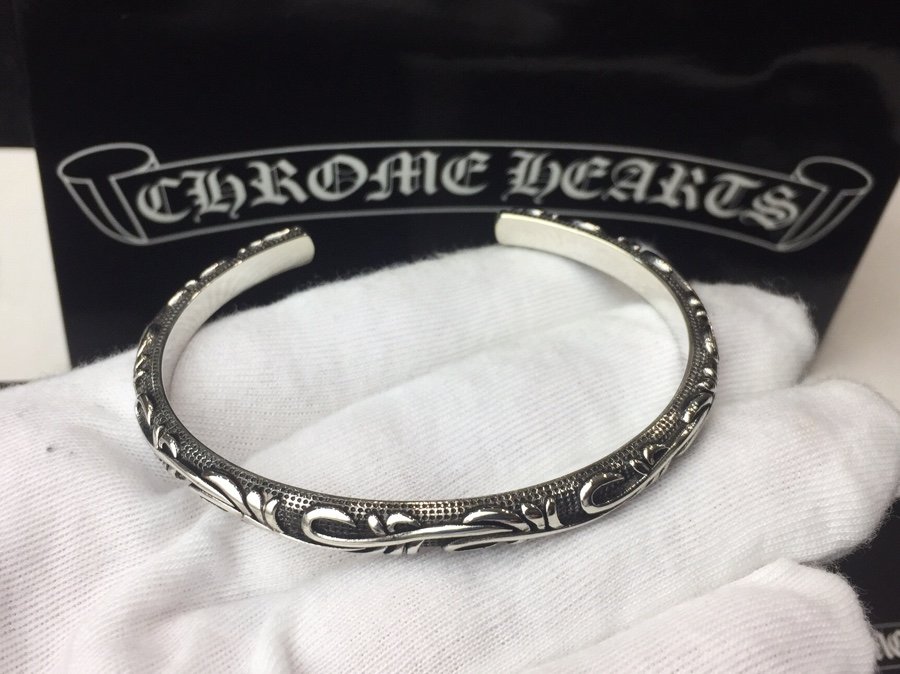 一比一原單Chrome Hearts克羅心飾品 SBT滕花Scroll開口手鐲