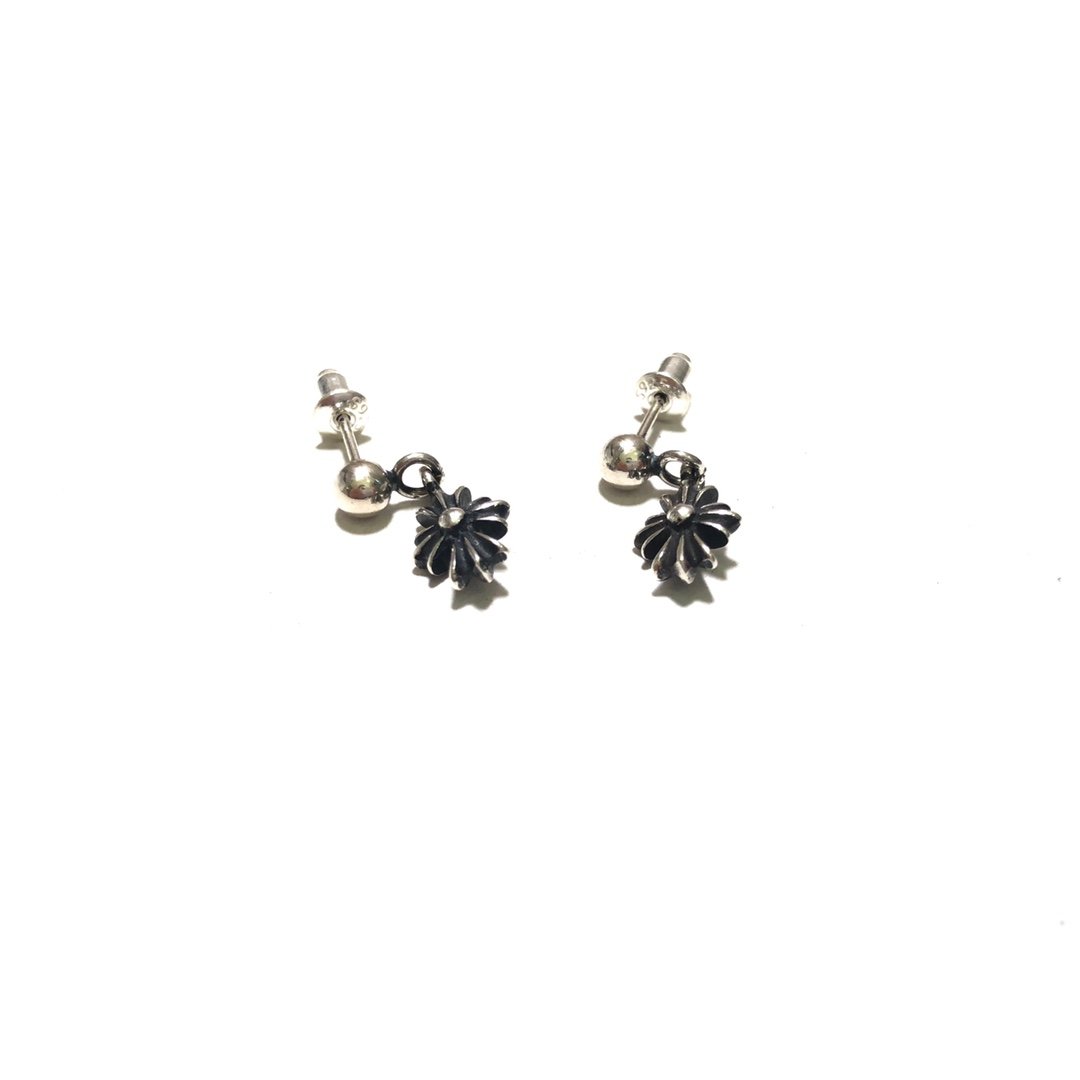 高仿複刻Chrome Hearts克羅心飾品 TINY E十字架耳墜