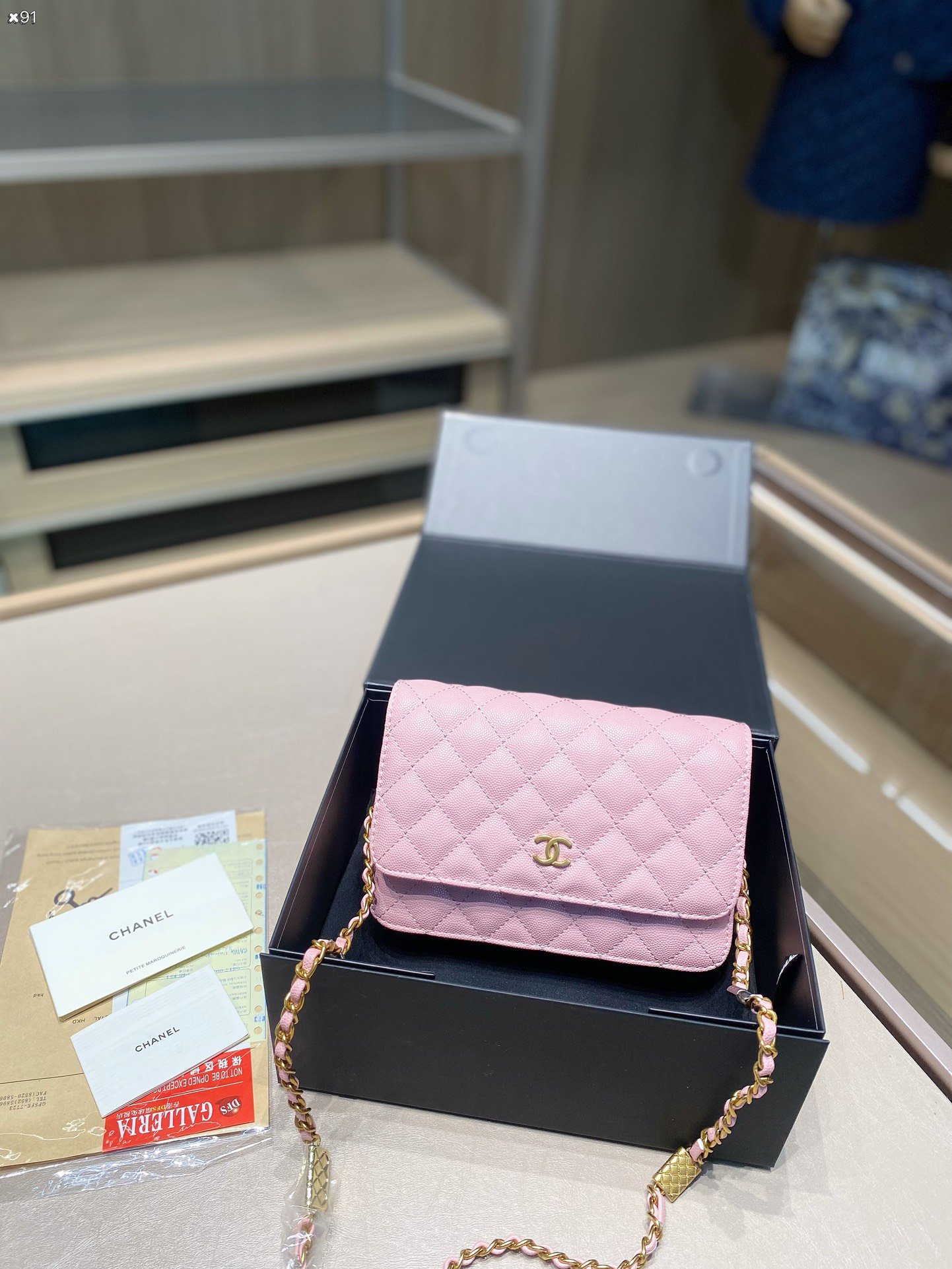 CHANEL香奈兒發財羊皮魚子醬面料高仿真皮包包