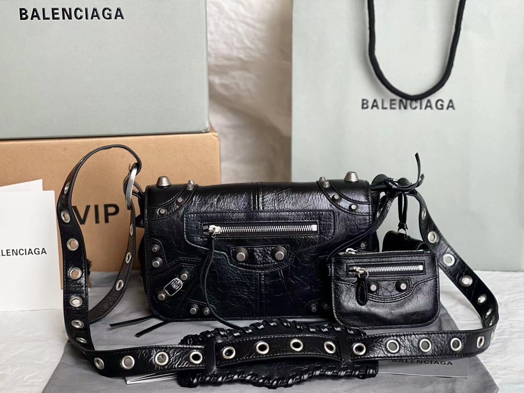 専櫃複刻BALENCIAGA巴黎世家 Le Cagole黑色細紋牛皮革小號單肩包