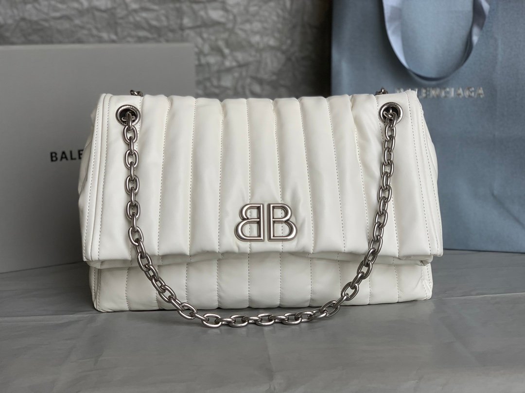 高仿複刻BALENCIAGA巴黎世家 Monaco白色絎縫薄牛皮革中號鏈帶包