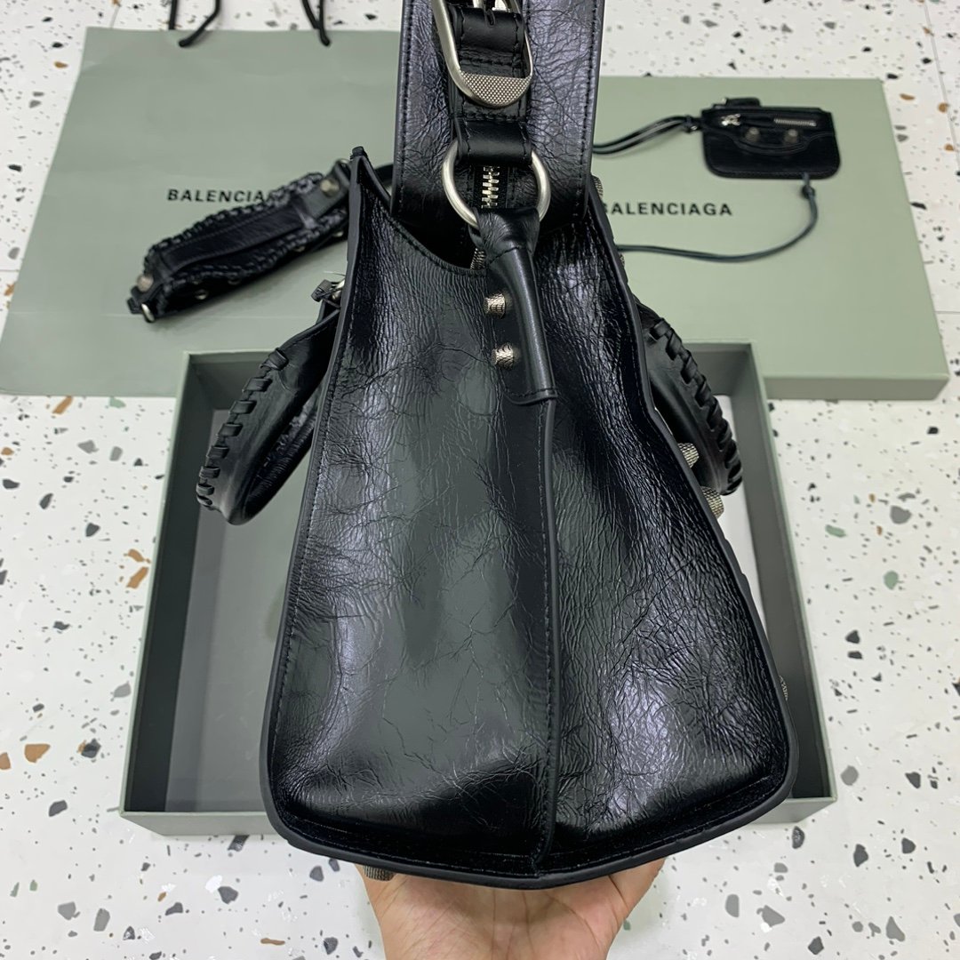 複刻高仿BALENCIAGA巴黎世家包包 Neo cagole機車包 黑色銀扣