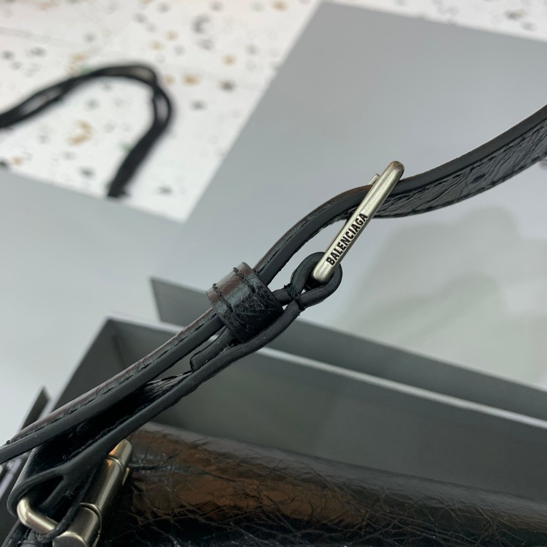 超A貨BALENCIAGA巴黎世家包包 crush【中號】沙漏新款皮肩帶腋下包