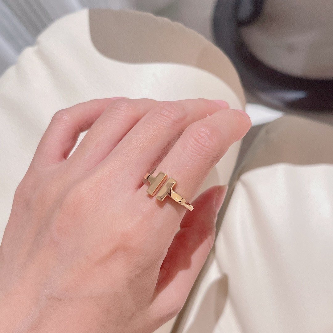 Tiffany蒂芙尼18k金高仿戒指