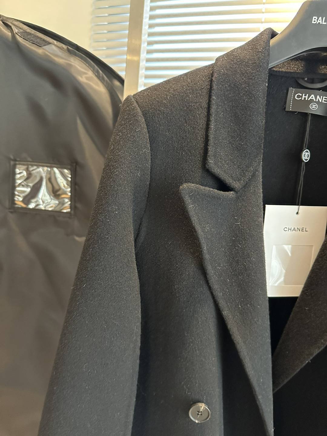 CHANEL高仿羊毛西服高端斗篷大衣女士的最愛 黑色外套