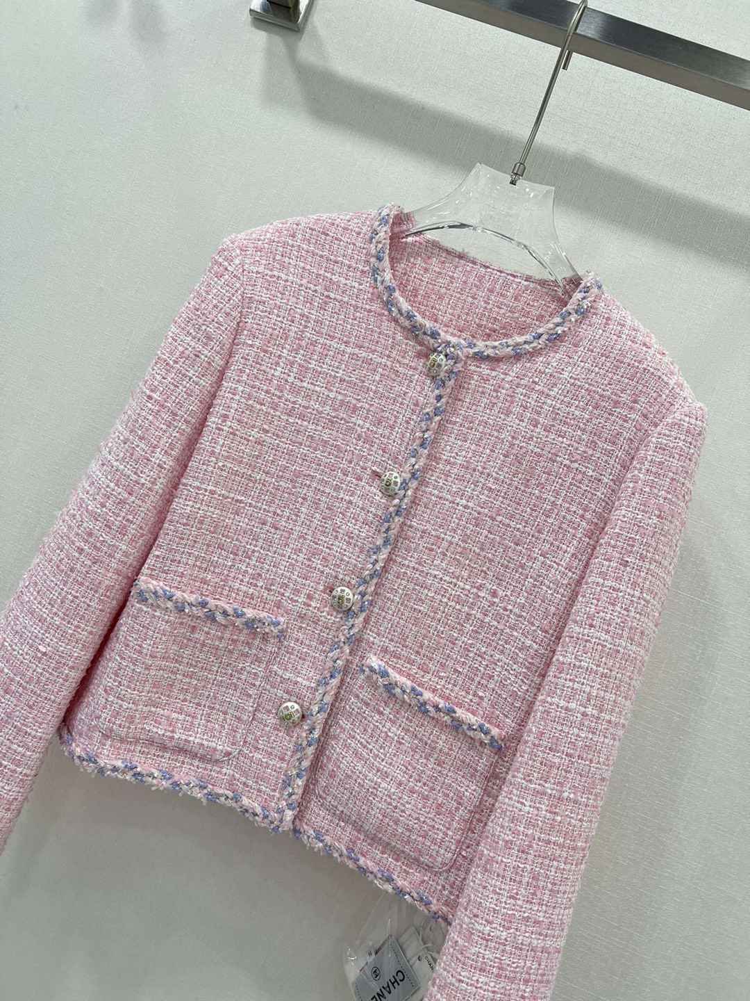 一比一精品CHANEL粉色編輯小外套女士運動衫