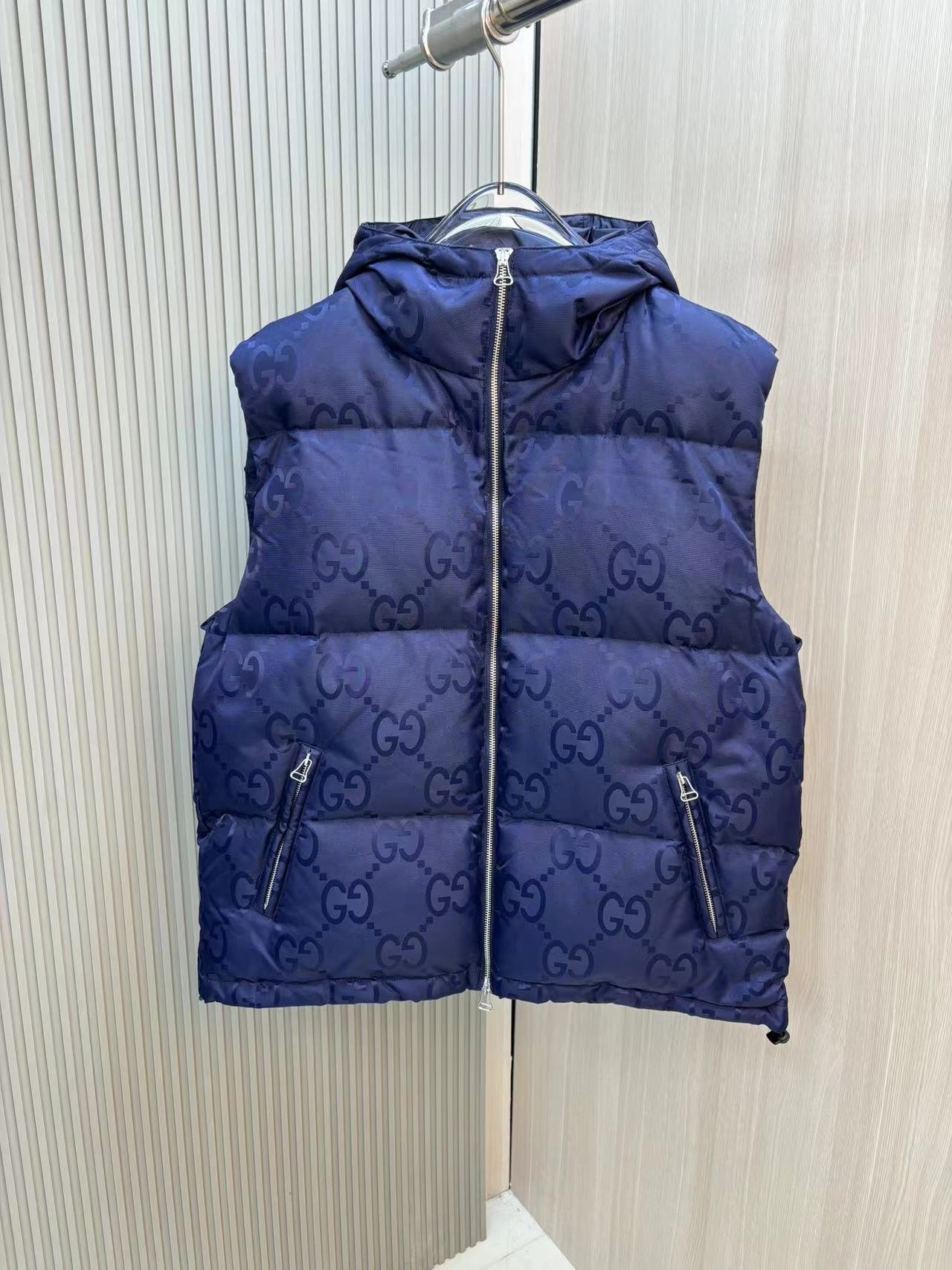 Gucci一比一復刻奢侈品原單寶藍色羽絨服馬甲 背心