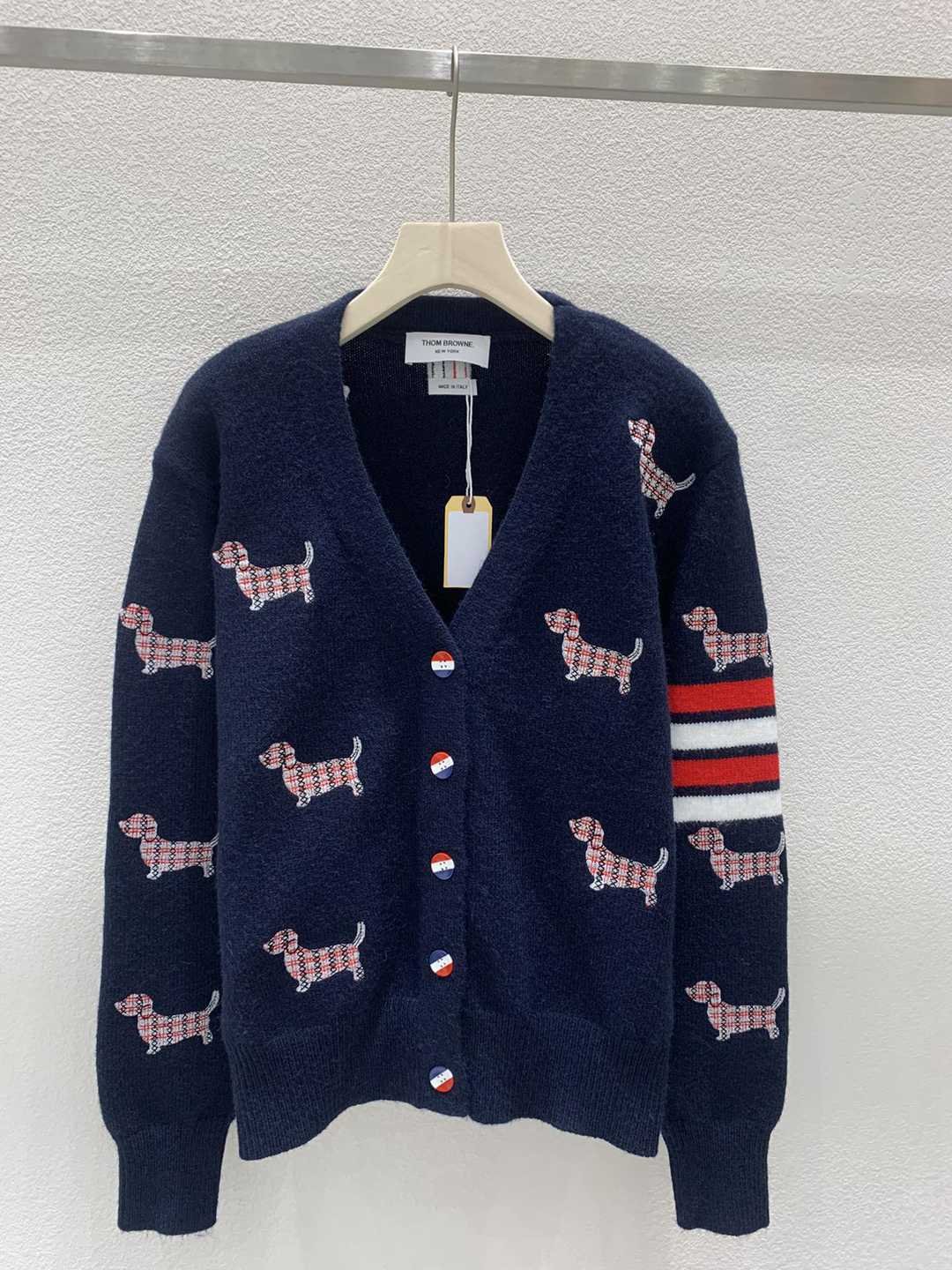頂級A貨衣服湯姆佈朗動物刺繡針織V領時尚開衫毛衣外套