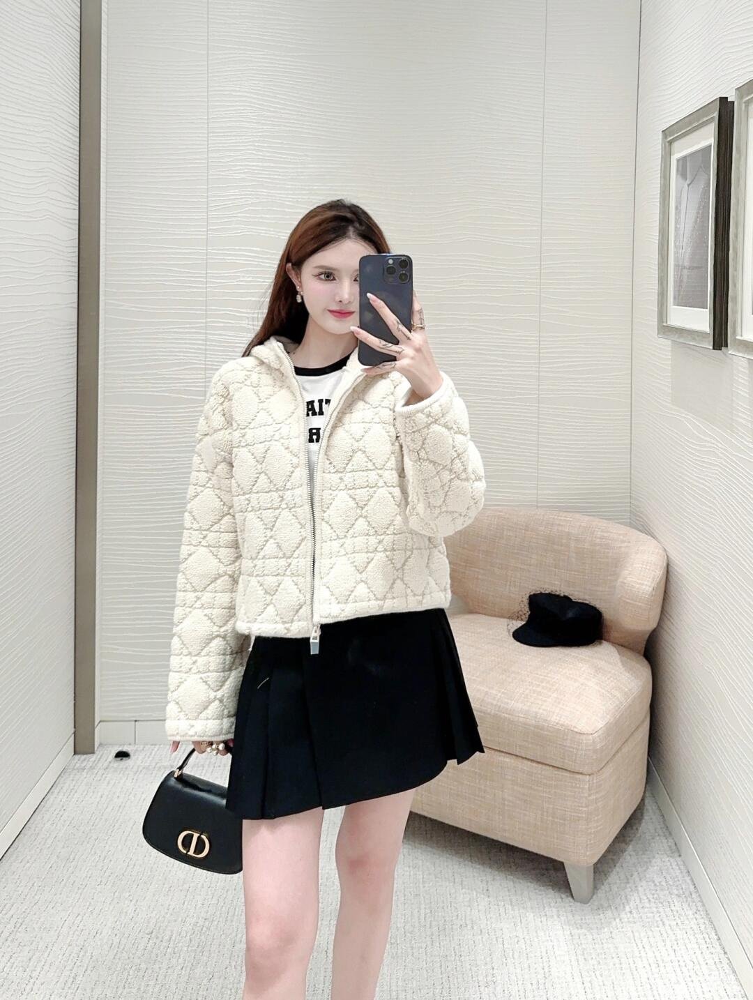 復刻原單DIOR頂級高仿連帽時尚外套女裝棉服棉衣