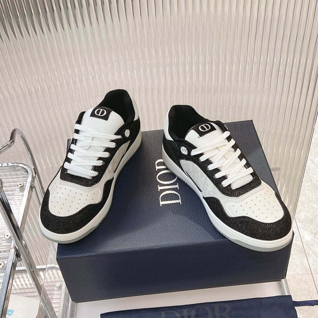 頂級原單一比一復刻奢侈品女裝DIOR運動休閒鞋