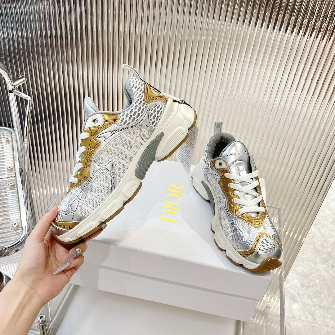 一比一復刻奢侈品走秀款DIOR女裝休閒運動鞋