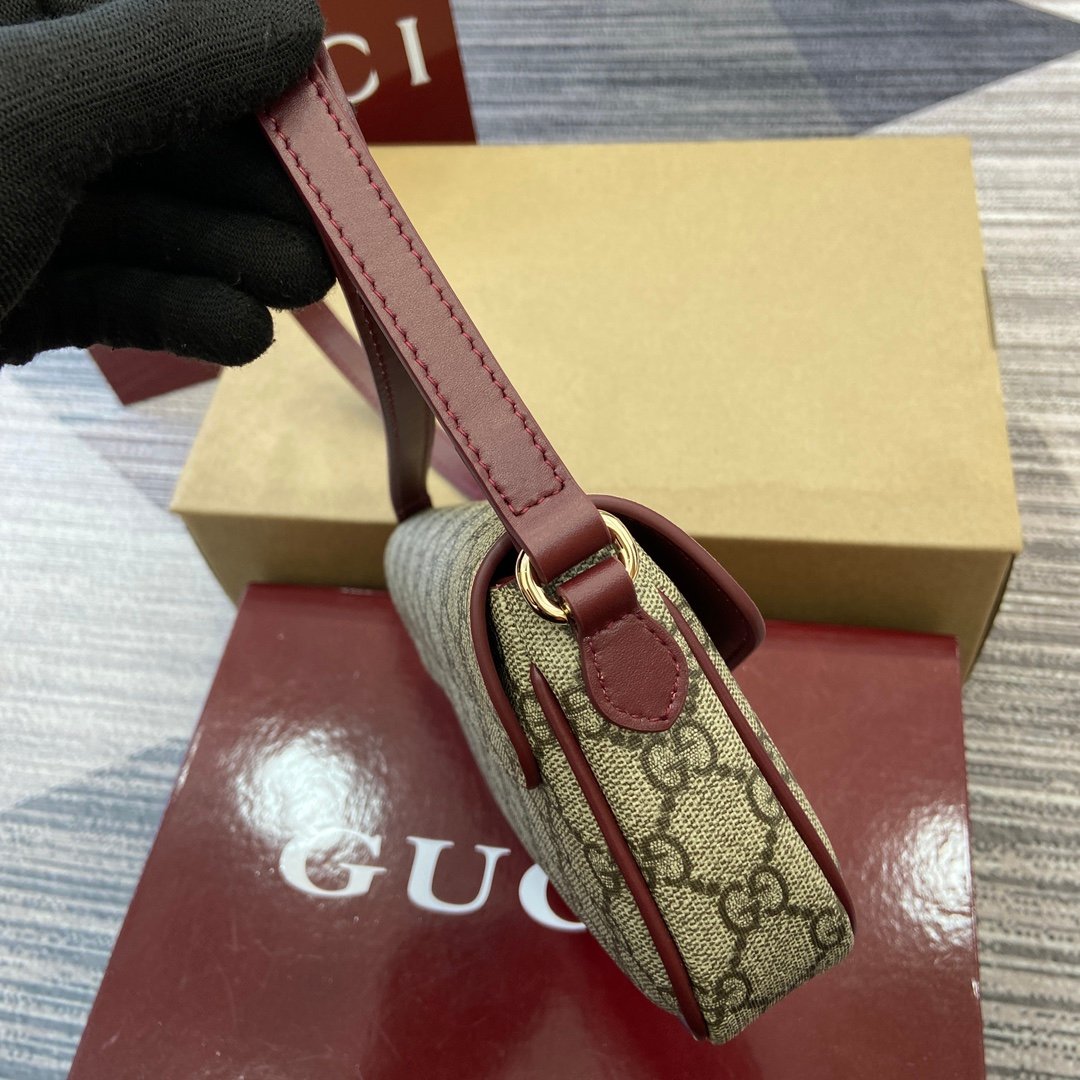 高仿網站GUCCI古馳GGOphidia系列斜挎包818764
