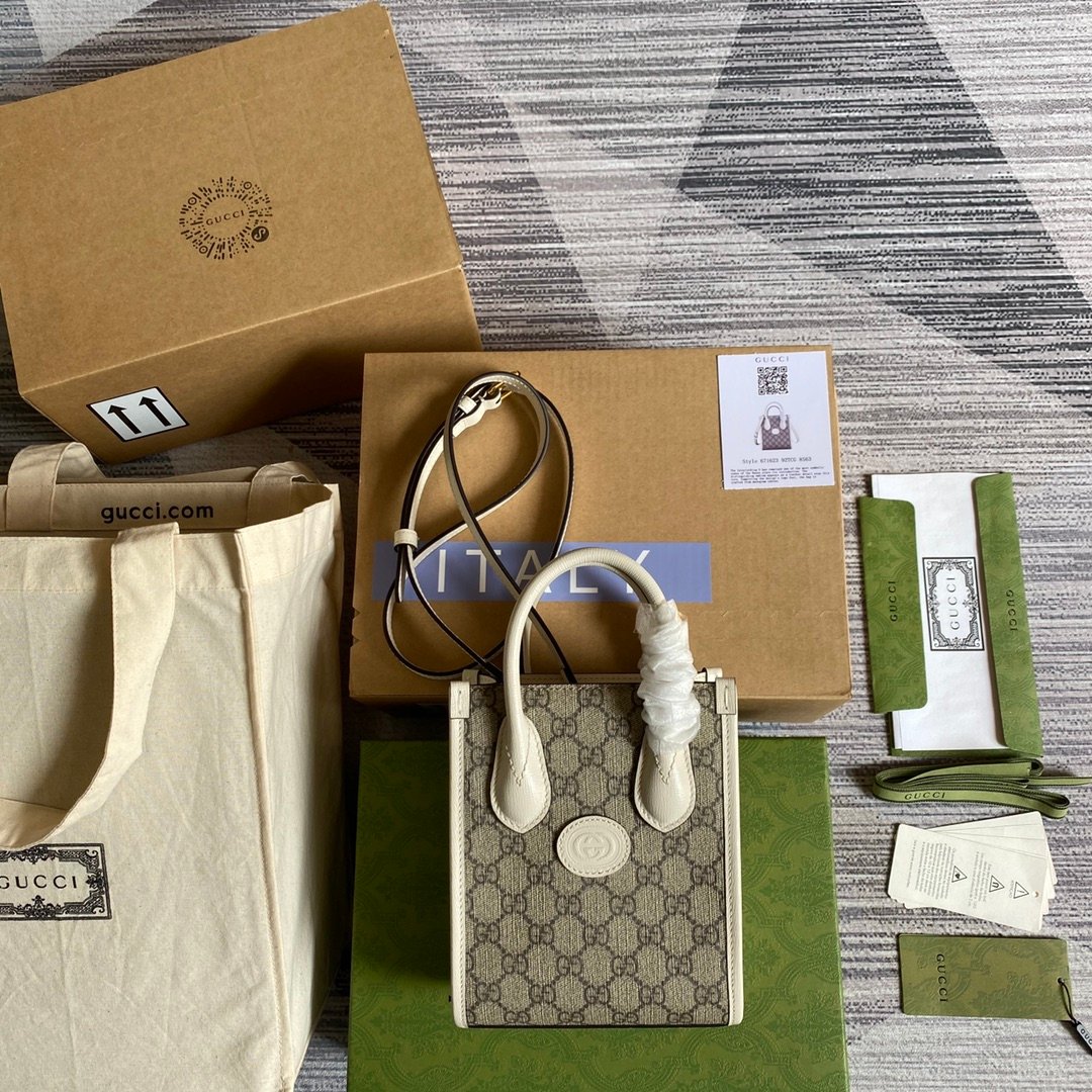 A貨GUCCI古馳新款白色風琴包GG Retro mini tote托特包671623