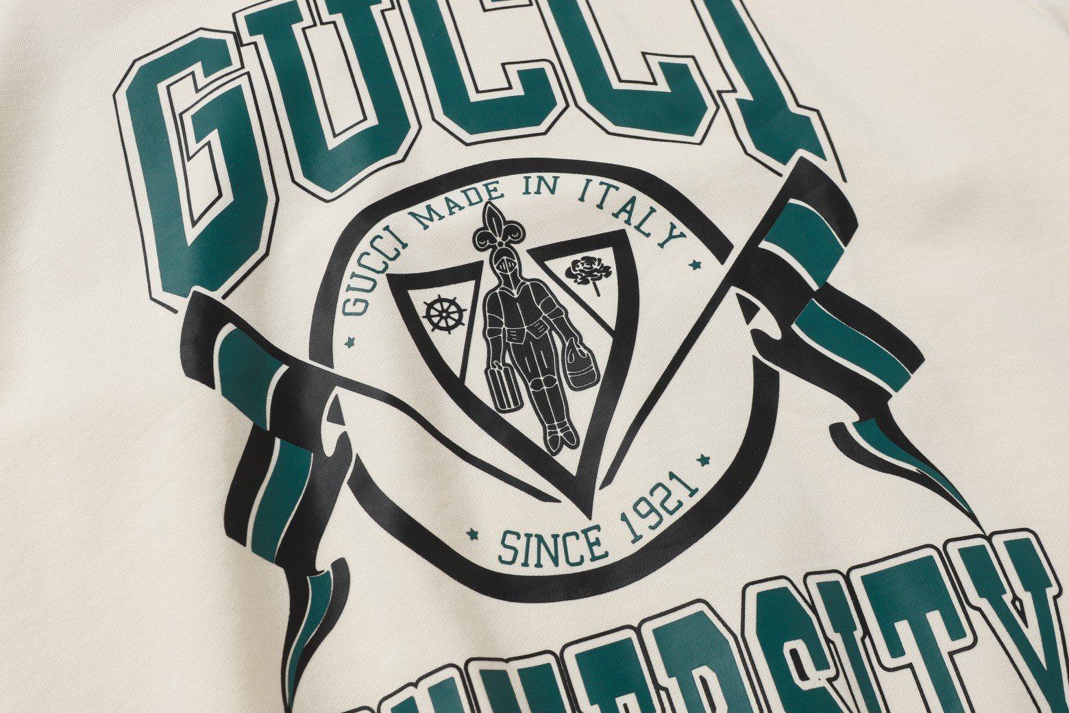 Gucci古驰高仿衣服秋冬24SS新款白色男女同款衛衣