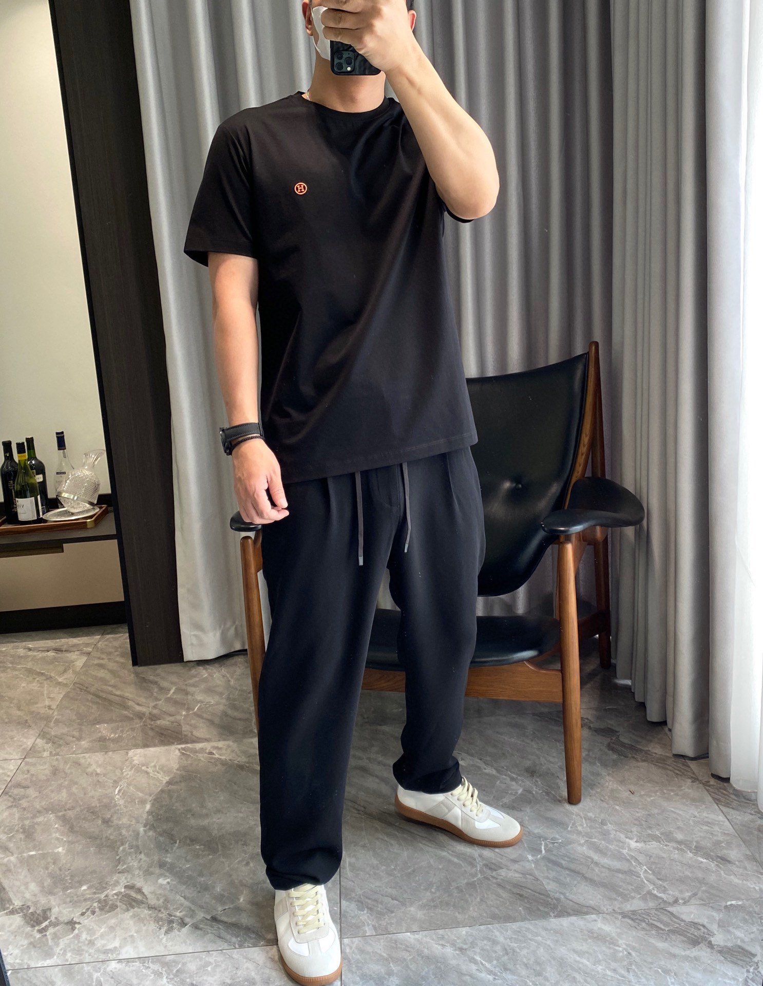 頂級Hermes愛馬仕新款男士圓領黑色短袖T恤