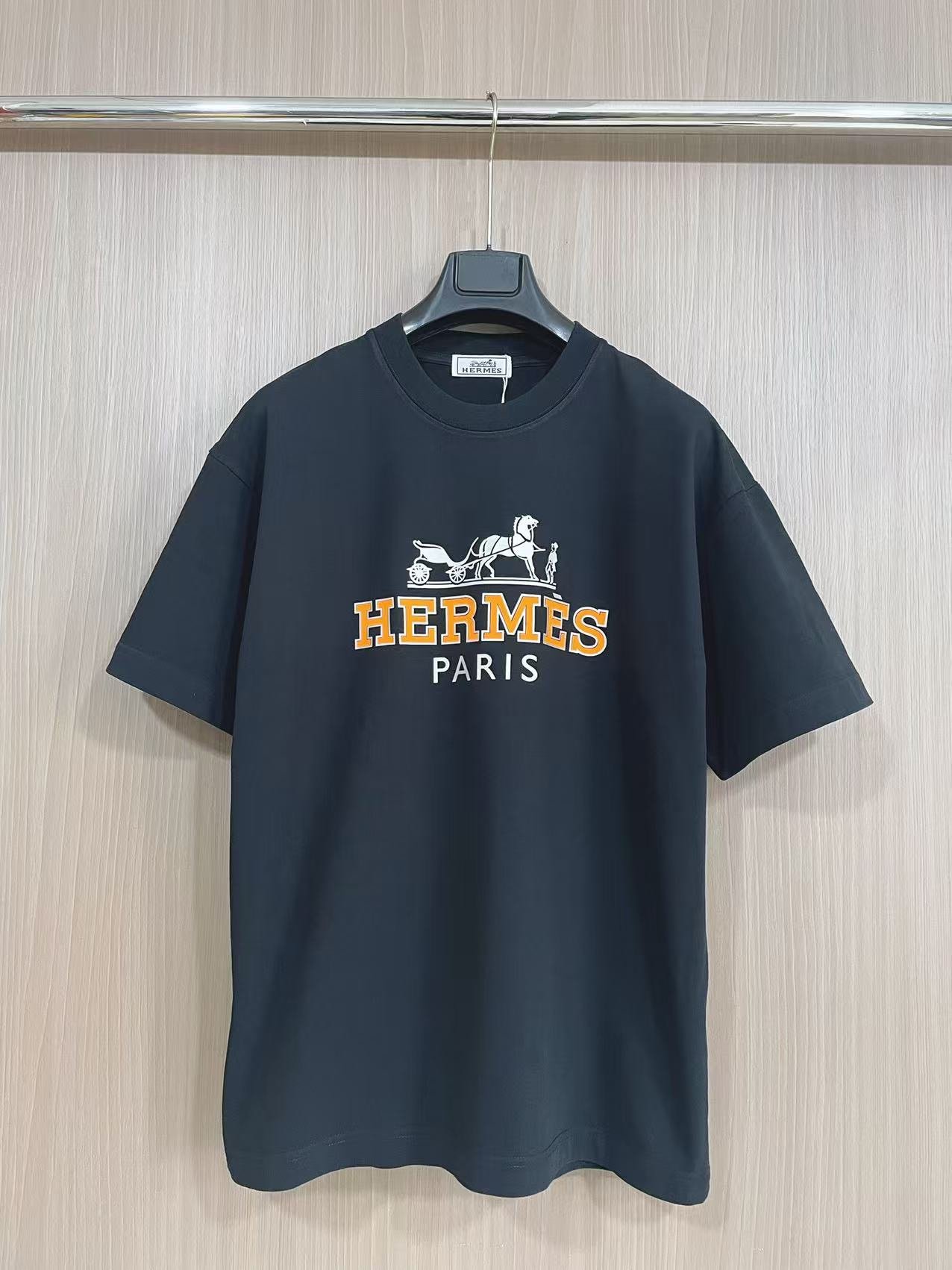 頂級Hermes愛馬仕新款壓膠工藝黑色短袖T恤
