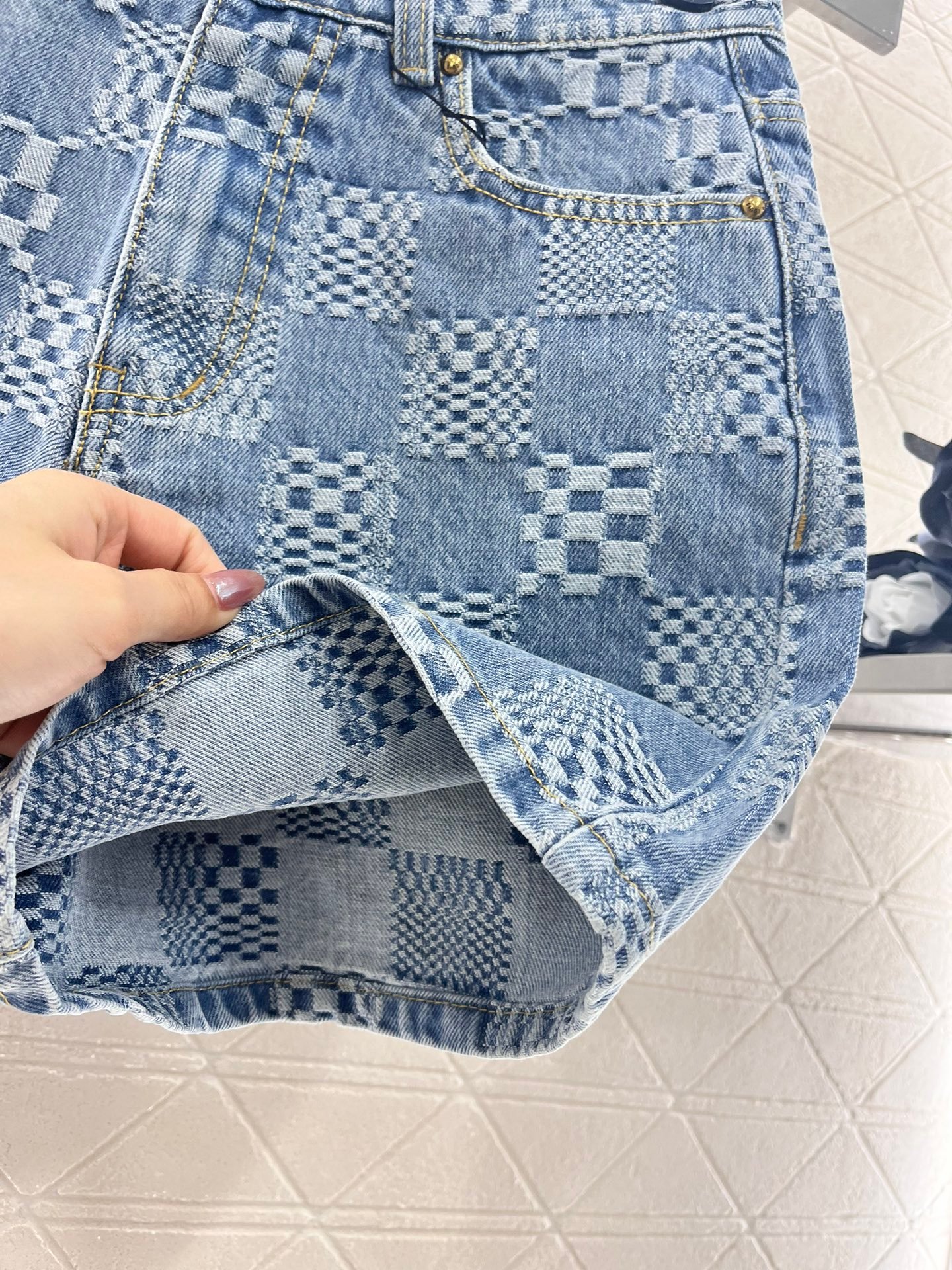 A貨LV2025新品女款提花格紋牛仔短褲