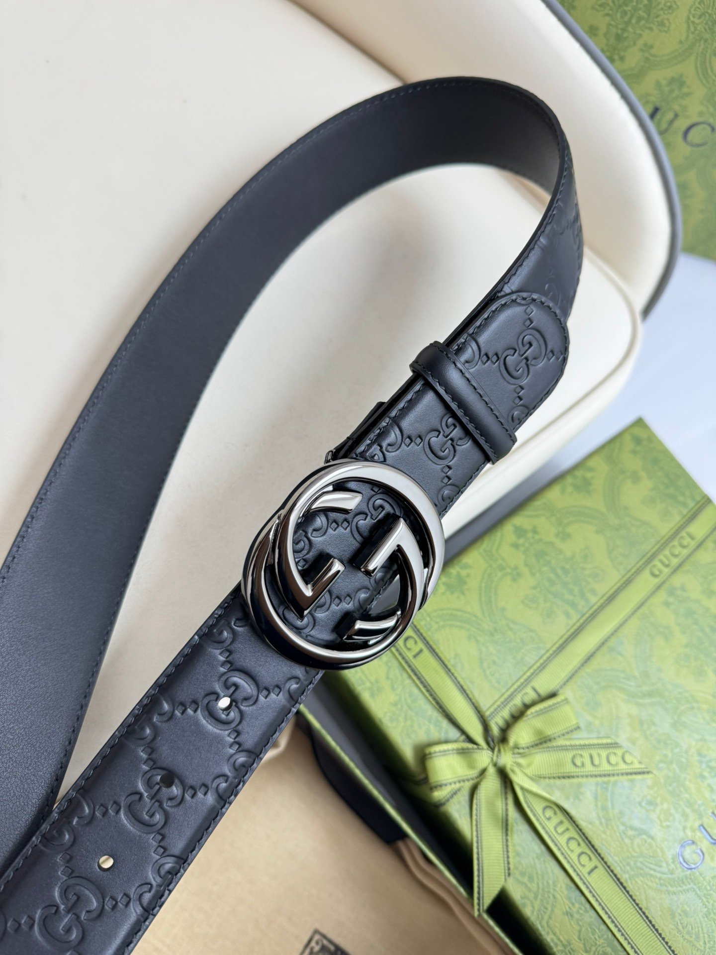 高仿皮帶古馳GUCCI Signature壓花皮帶