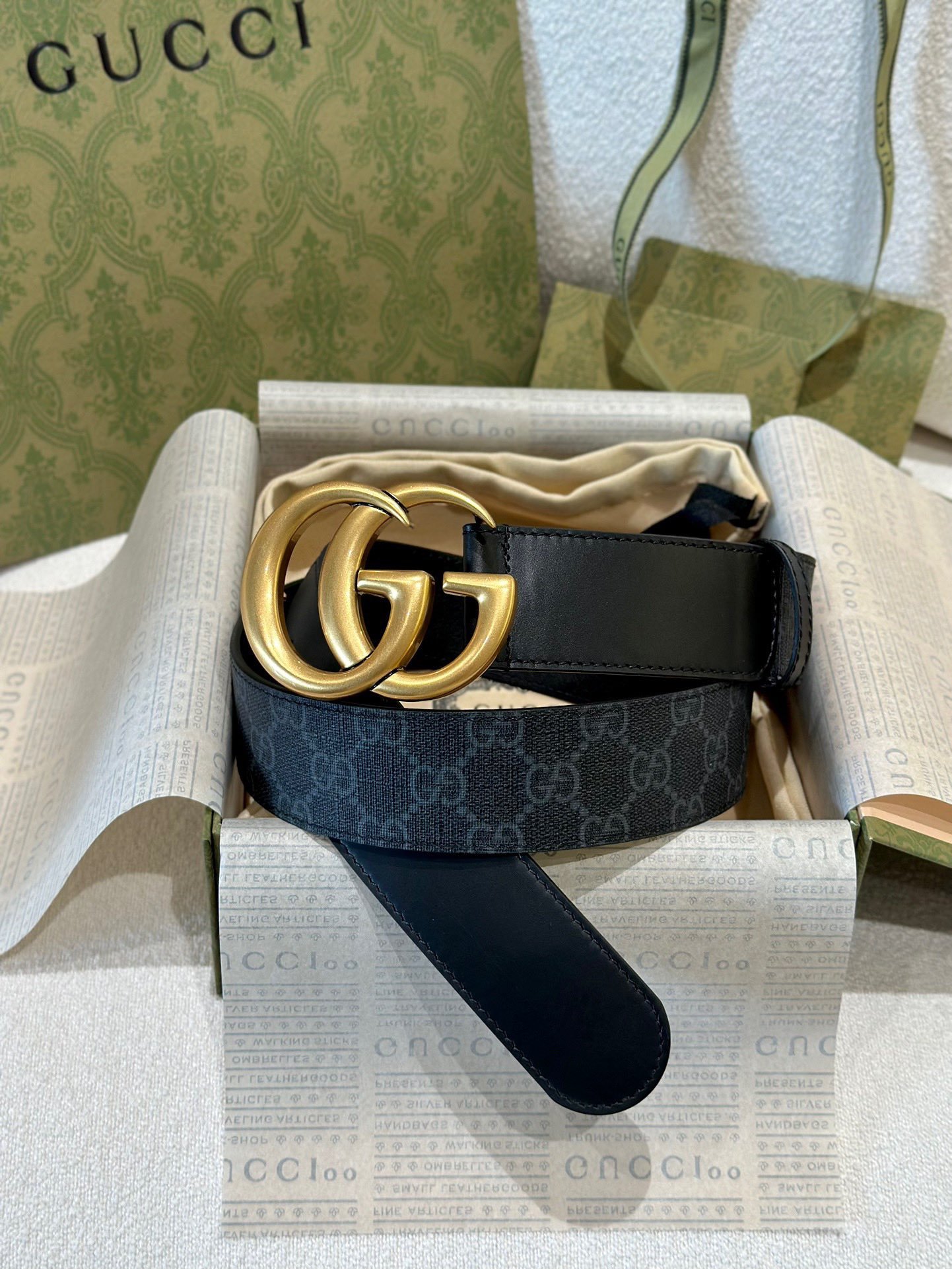 高仿皮帶古馳GUCCI新款花紋接皮腰帶4.0cm