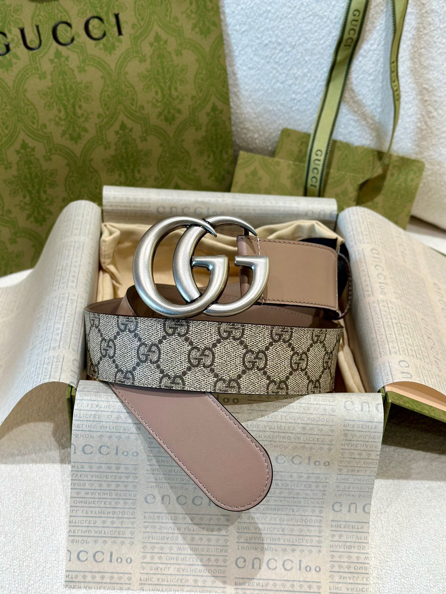 高仿皮帶古馳GUCCI新款銀扣花紋接皮腰帶4.0cm