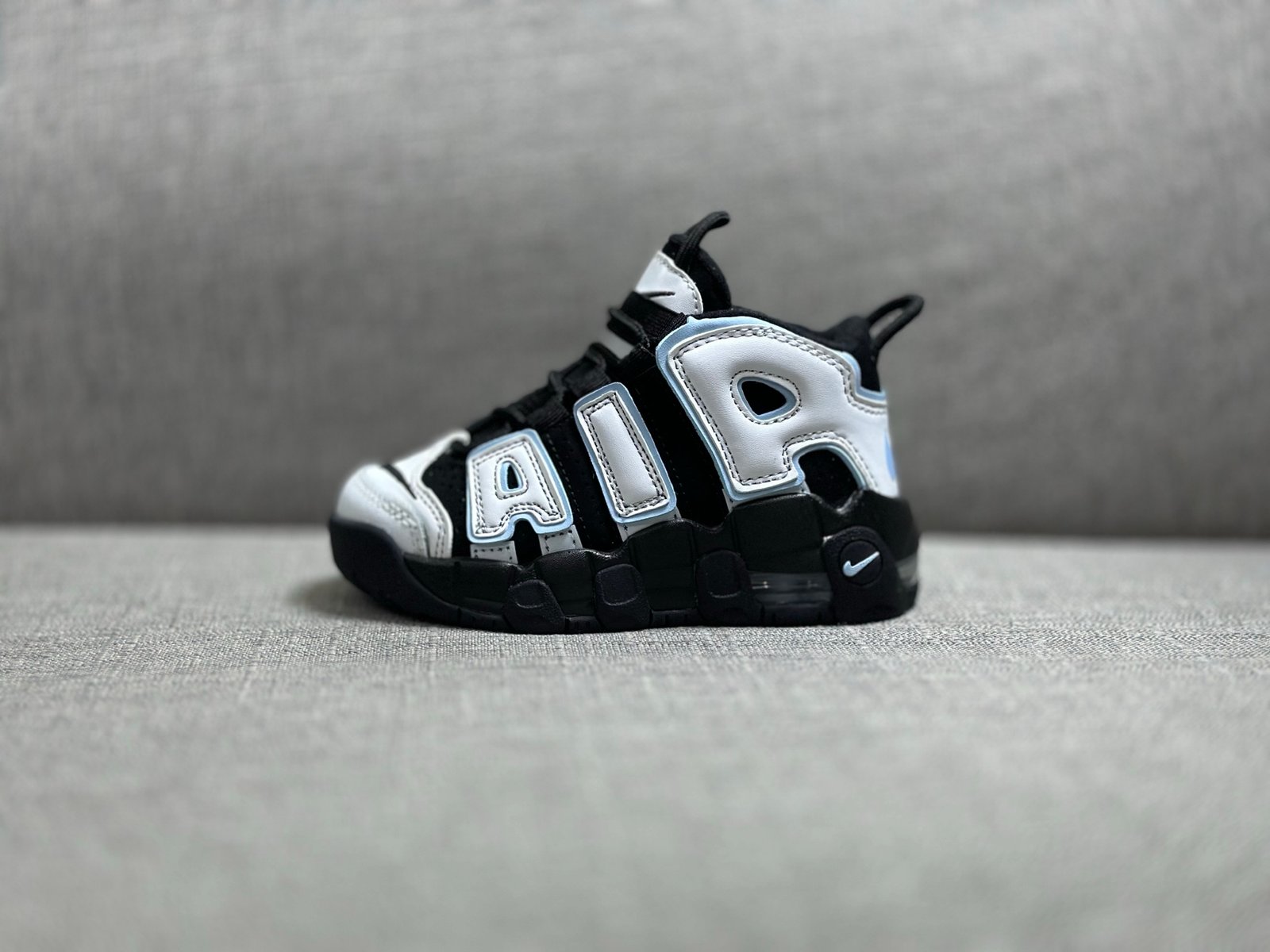 高品质Nike AIR皮篷童鞋