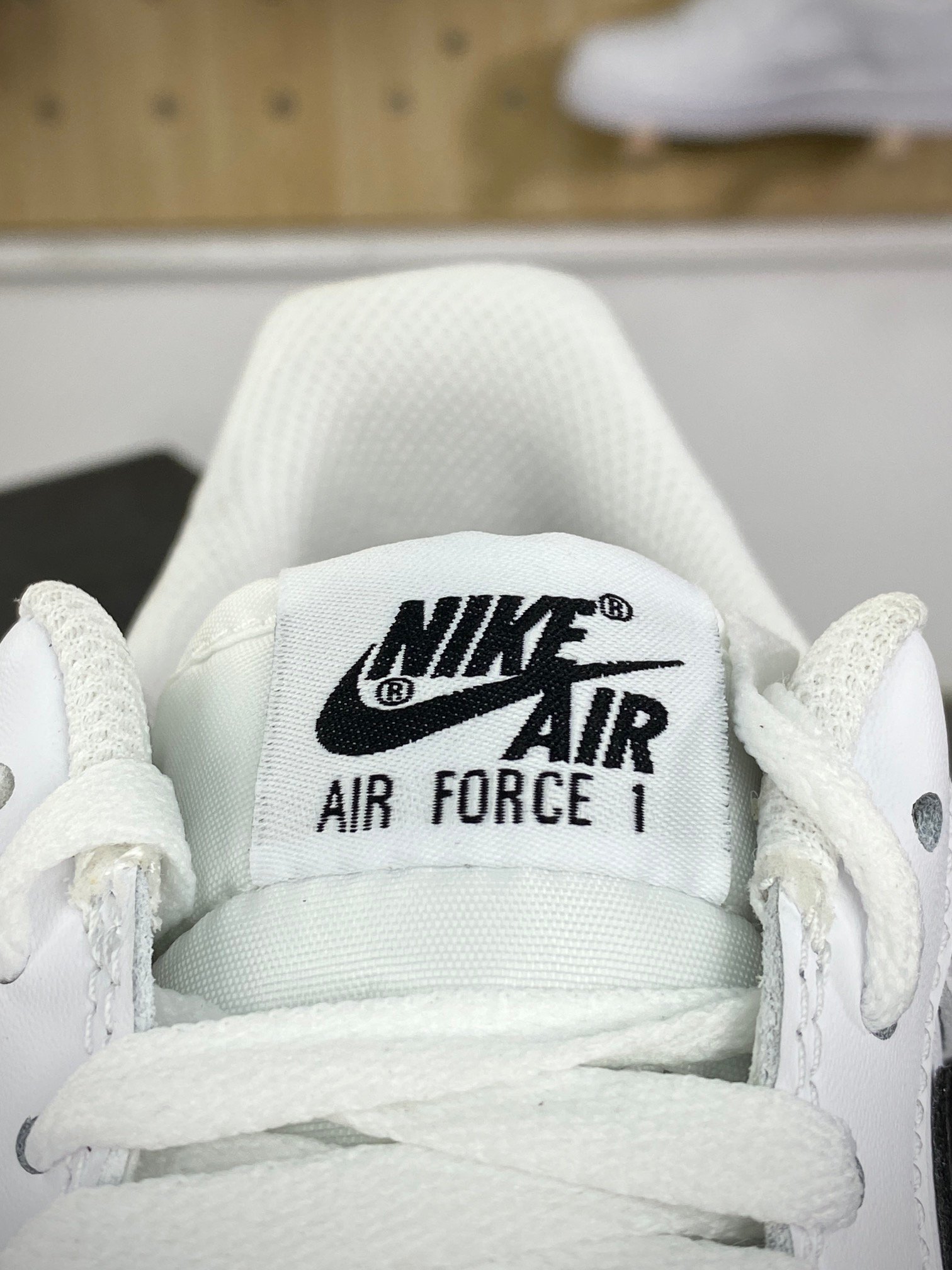 高仿精品Nike Air Force 1’07 Low"White Black運動板鞋