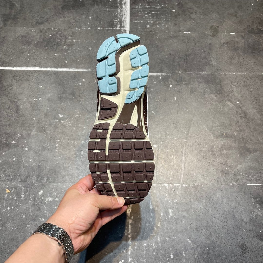 高仿NIKE佛莫羅5代系列經典復古休閒運動慢跑鞋