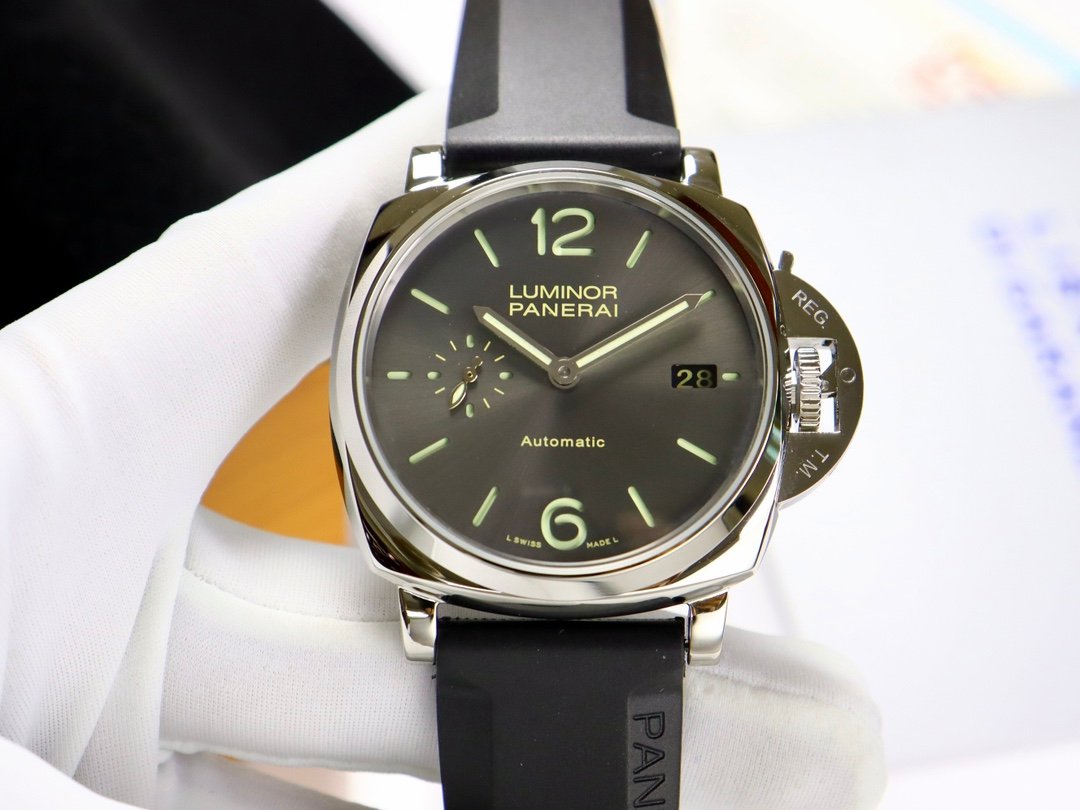 高仿精品PANERAI沛納海LUMINOR DUE系列機械手錶