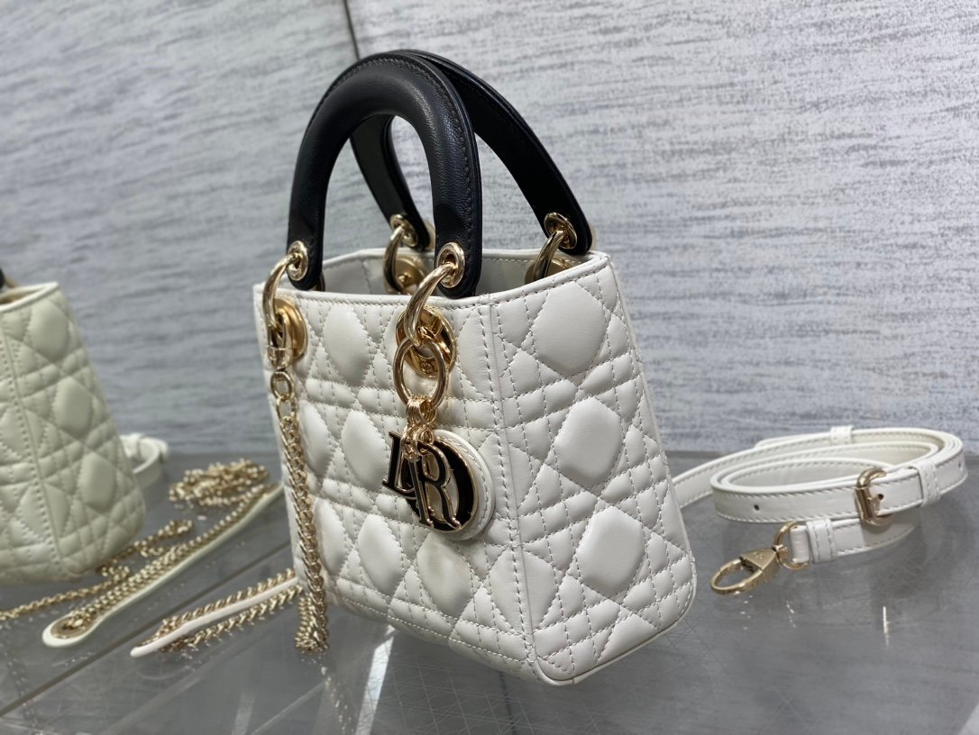 復刻Dior迪奧新款Classic Lady戴妃三格小包