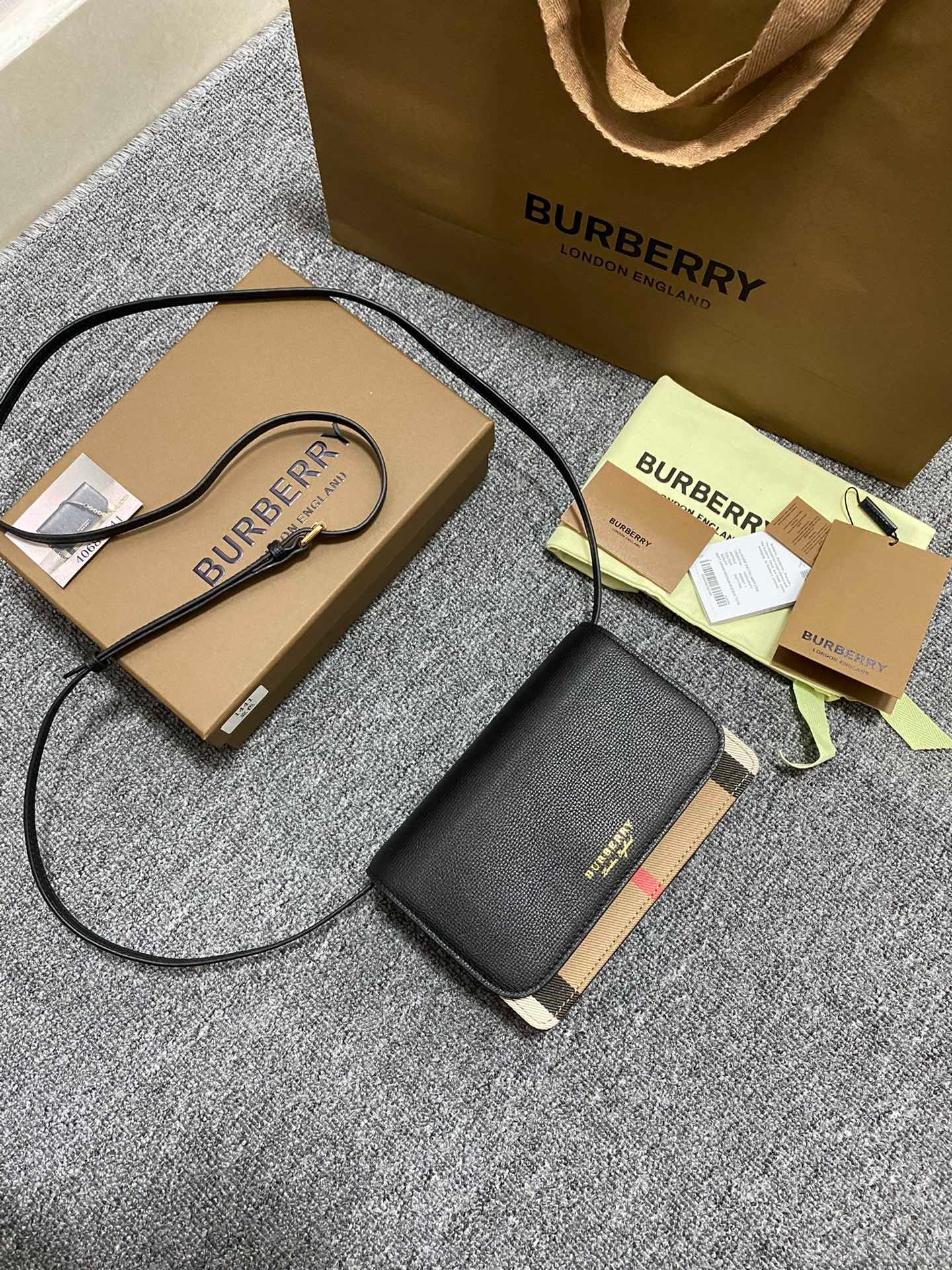原單burberry巴寶莉百搭小肩包