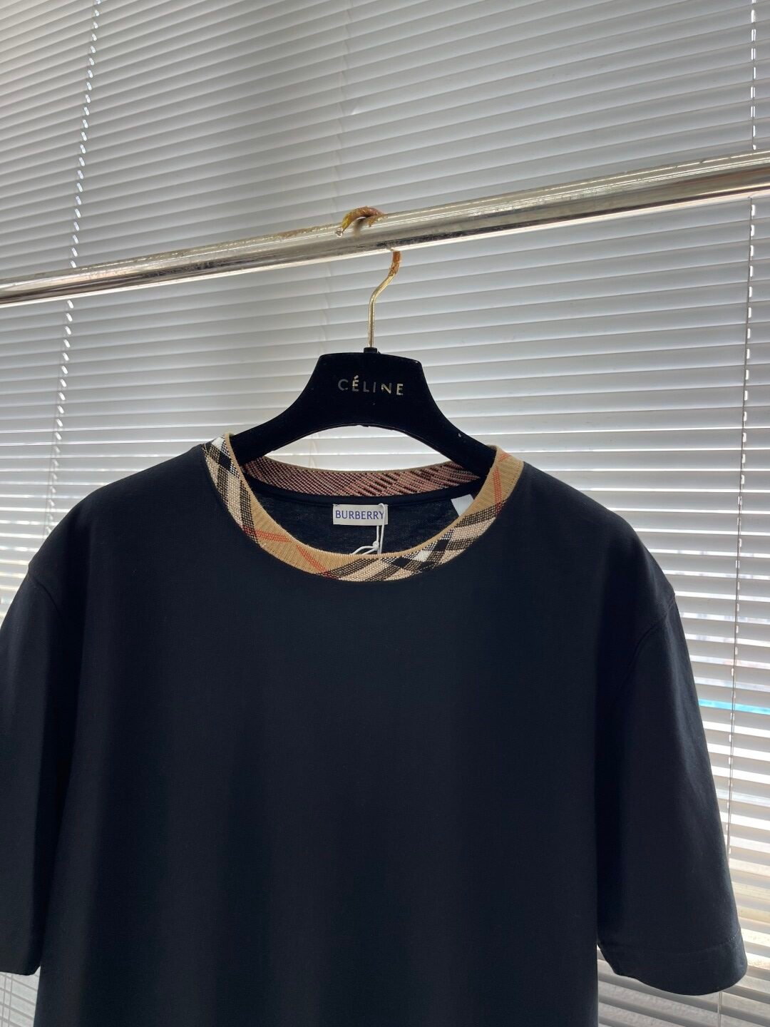 Burberry 經典格紋圓領T恤黑色簡約百搭高仿精品復刻短袖