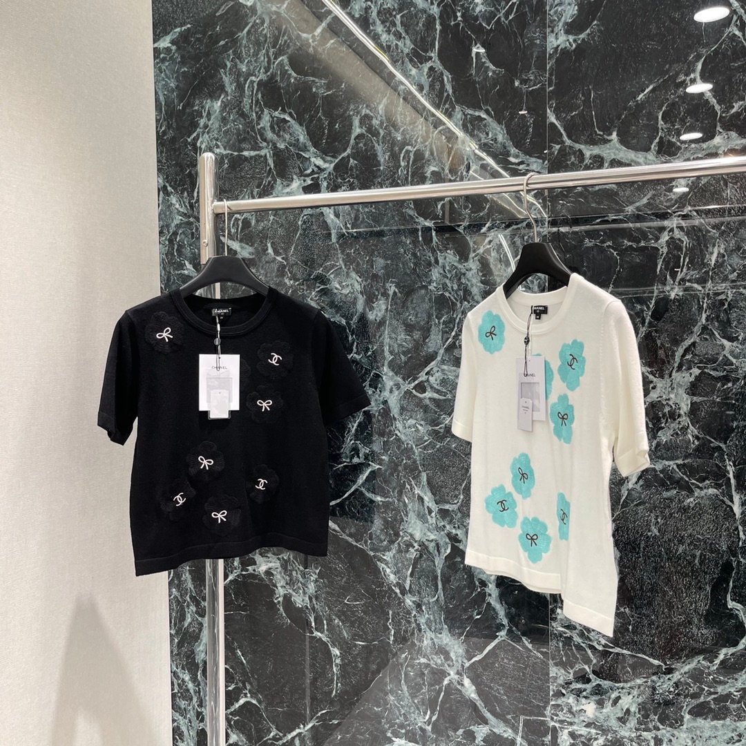 CHANEL A貨花朵刺繡針織上衣 夏季新款雙C圖騰 典雅細節質感爆棚