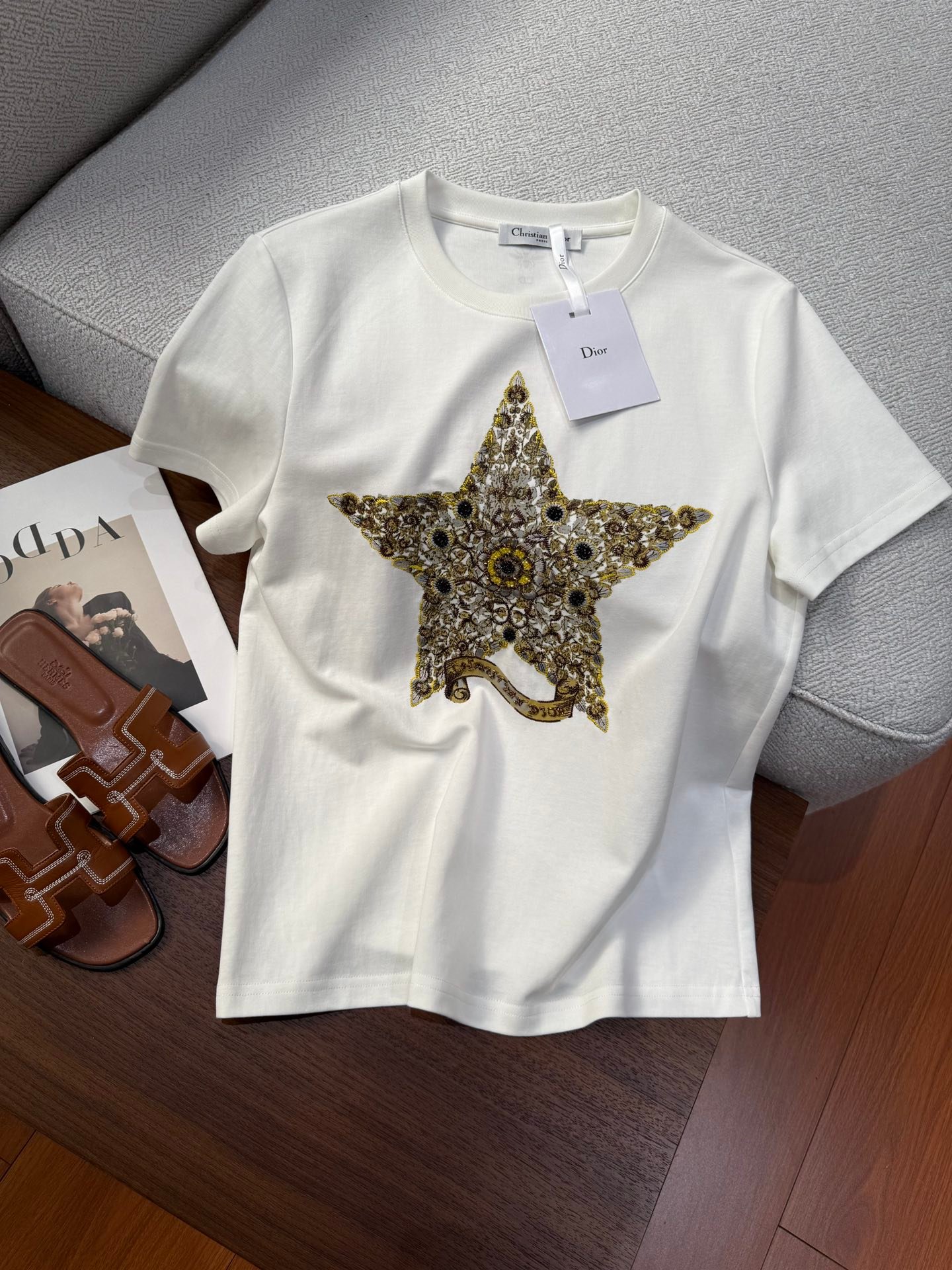 Dior 迪奧原單五角星訂珠刺繡白色短袖T恤 夏季簡約百搭 2025新款優雅上衣