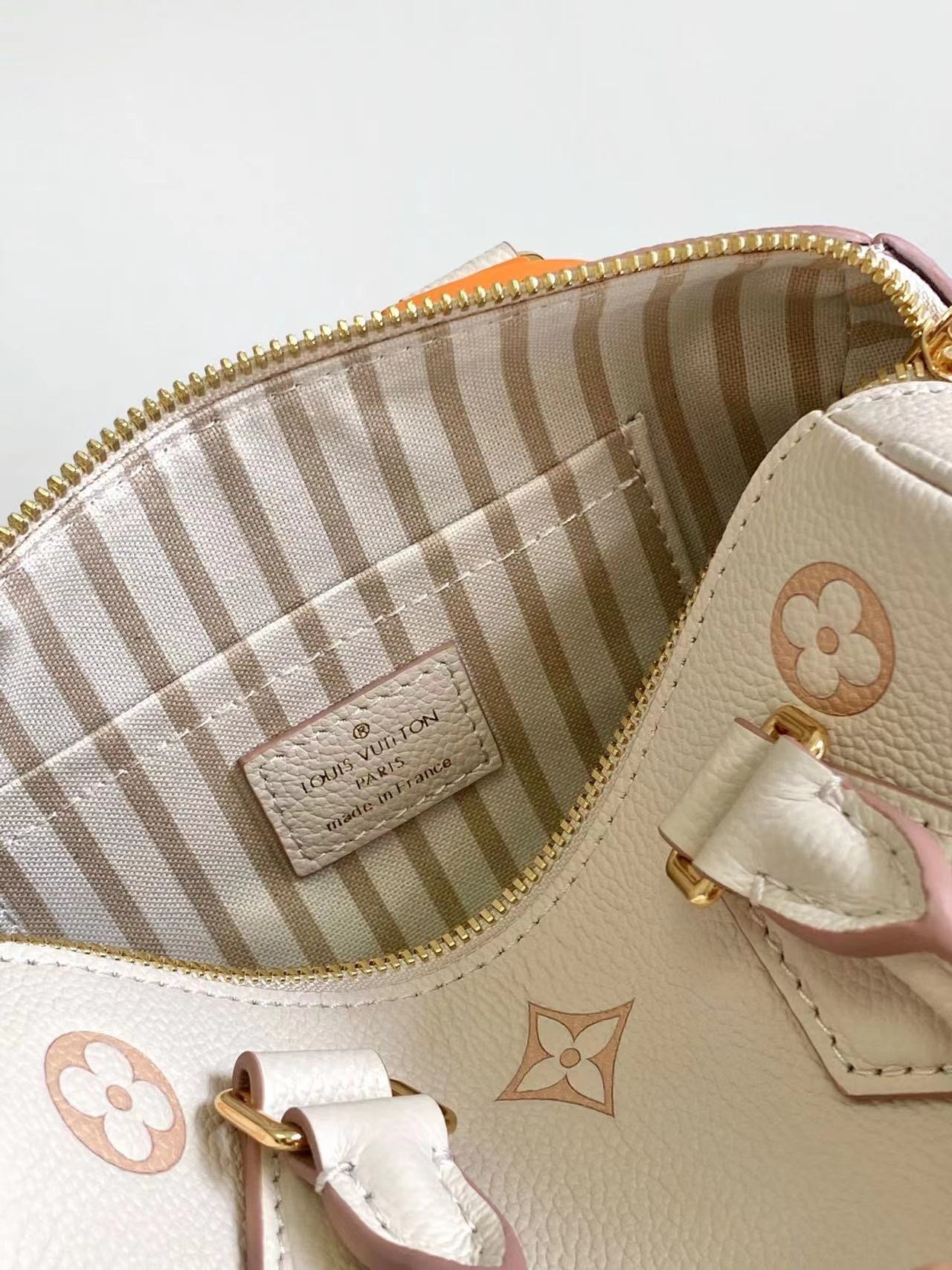 LV M14291 高仿 Speedy Bandoulière 20 手袋|Monogram Empreinte 皮革 小巧斜挎包