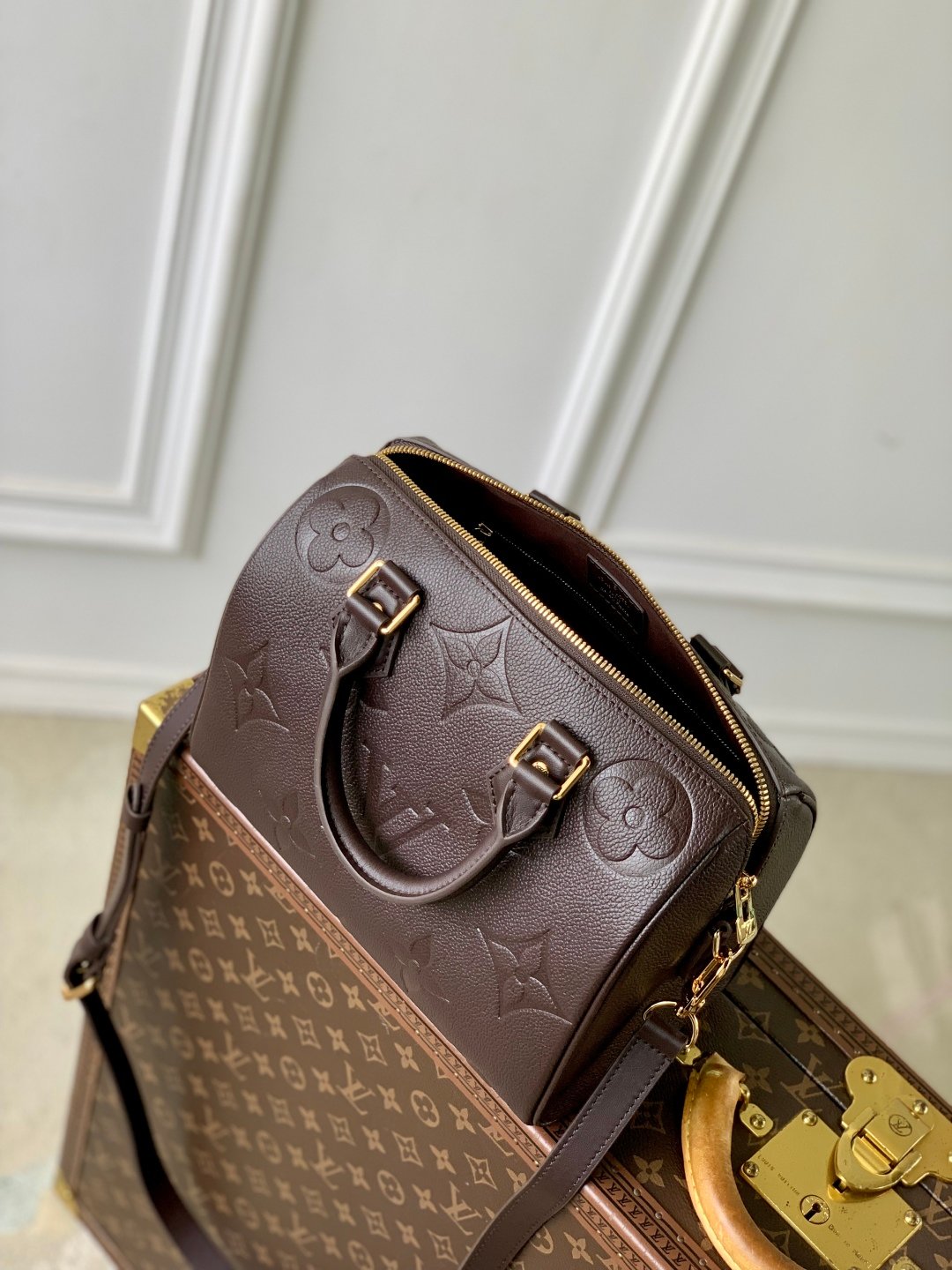 LV M14043原單Speedy Bandoulière 25巧克力色手提包 經典百搭法式風情
