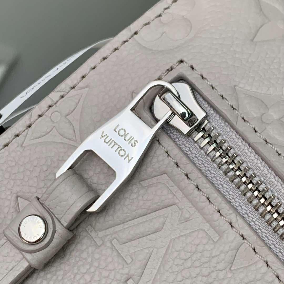 LV 精品仿製Pochette Métis香芋手袋 優雅學院風設計 多功能復刻版M41487