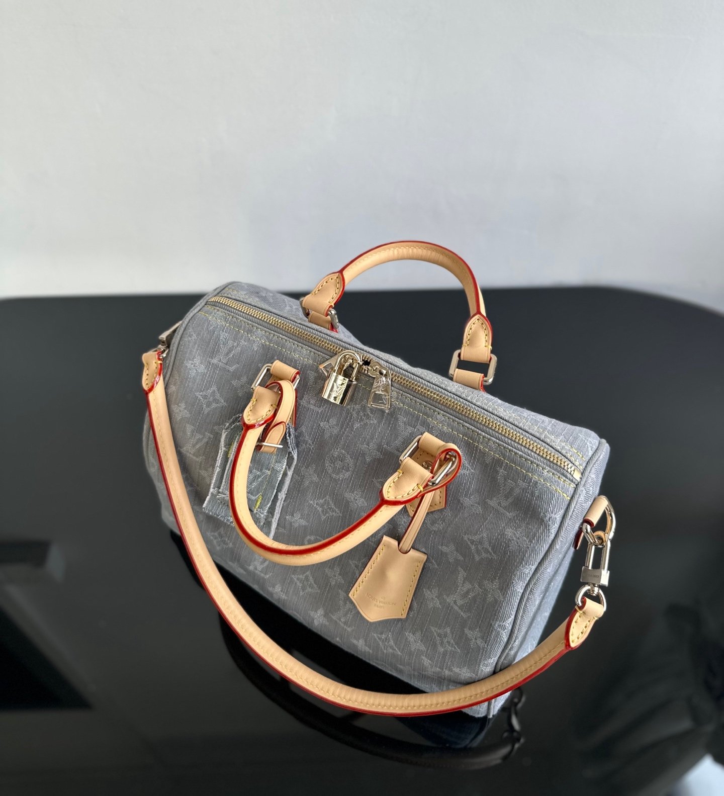 LV 一比一Speedy Soft 30牛仔灰手袋 街頭風時尚百搭設計