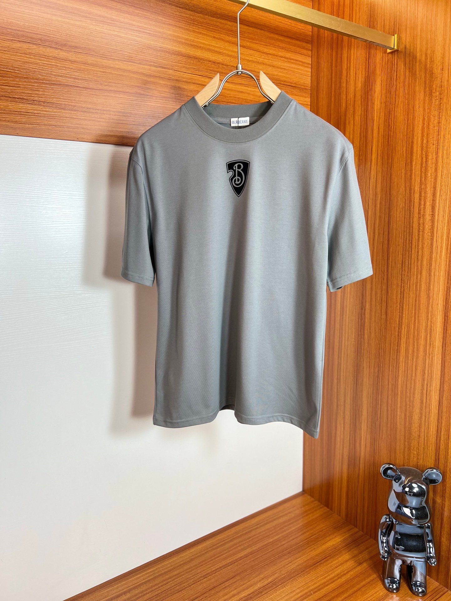 Burberry高仿冰潮棉圓領T恤三標齊全百搭透氣英倫時尚感
