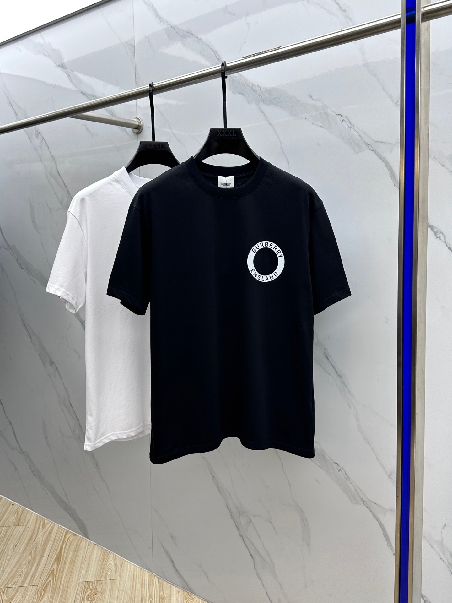 Burberry復刻版LOGO打底T恤格紋領剪裁有型三標齊全2025春夏百搭半袖