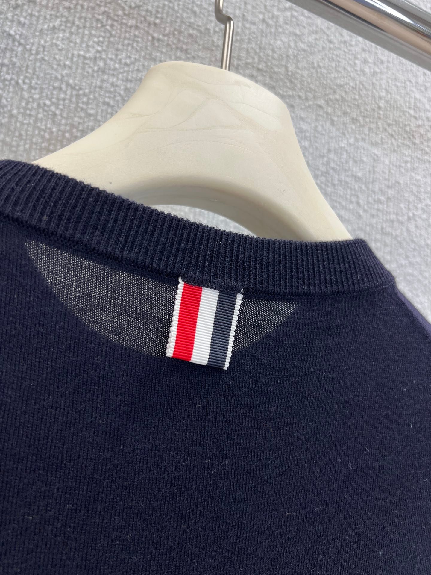 THOM BROWNE 精品仿製中袖針織衫 超細羊毛 夏日氛圍感上衣 氣質韓系穿搭必備