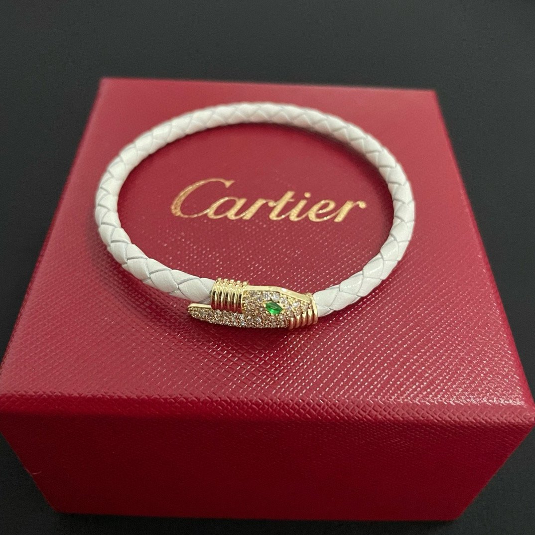卡地亞 Cartier 釘子豹頭鑲鑽手鐲|高端定制 V金材質|經典男女款