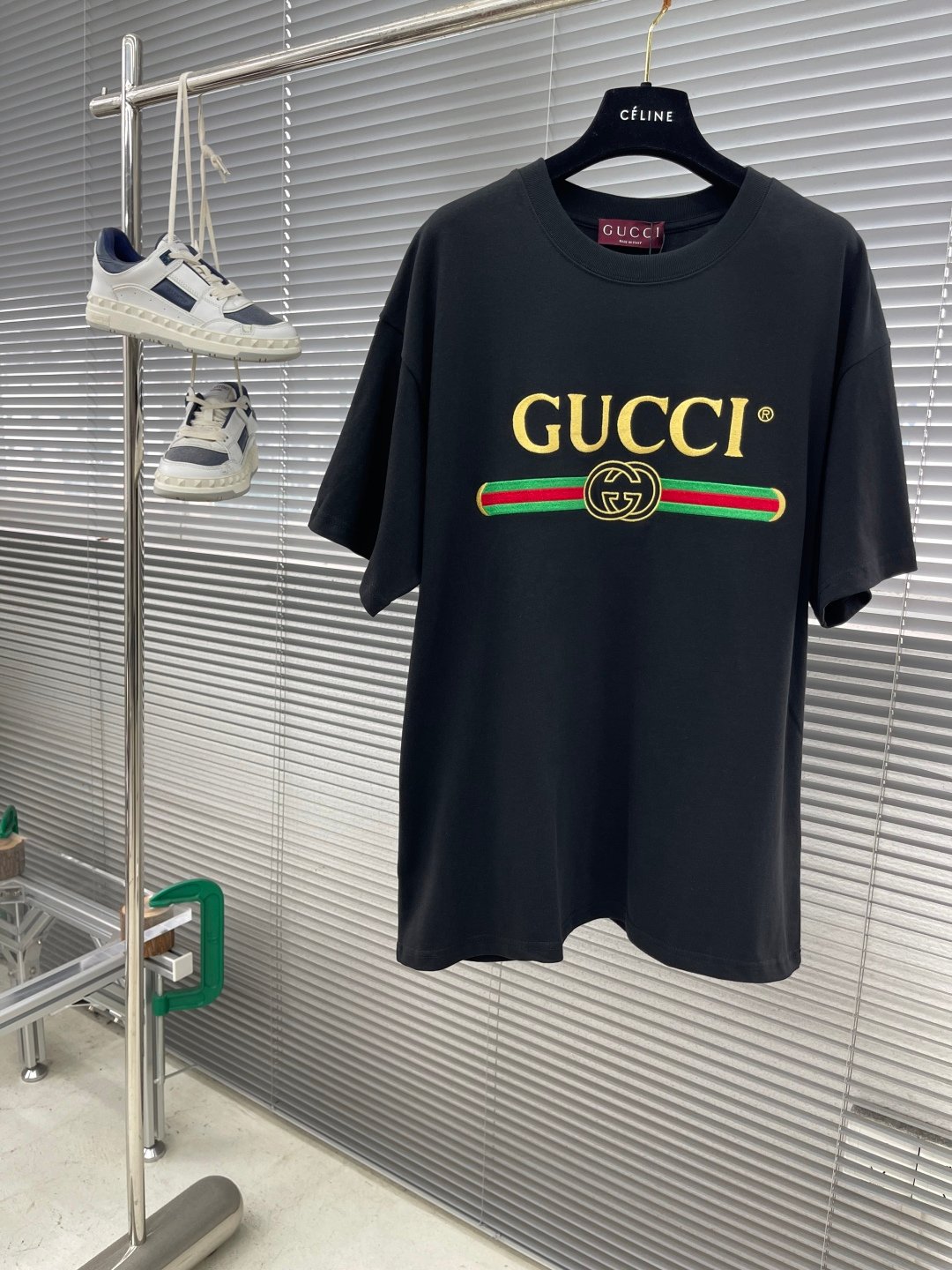 Gucci精品仿製黑色2025SS春夏繡花短TEE GG刺繡 舒適透氣時尚