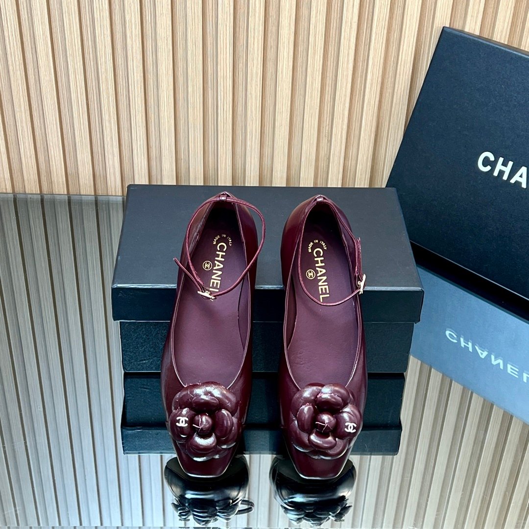 Chanel香奈兒高仿25SS山茶花單鞋 瑪麗珍方頭 平底舒適百搭